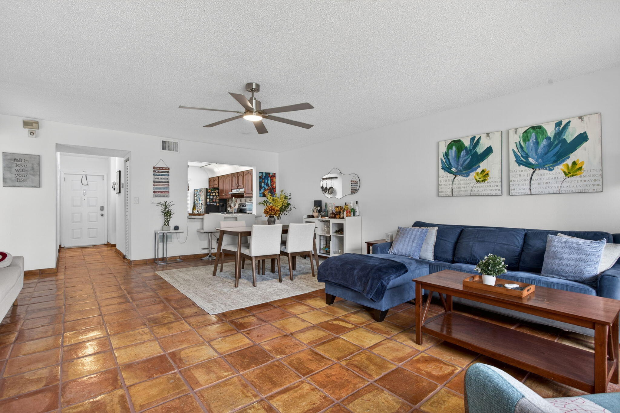 LAURELS AT MARGATE CONDO - Residential