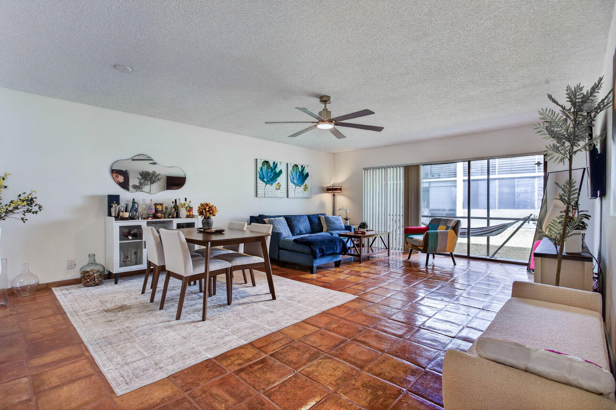 LAURELS AT MARGATE CONDO - Residential