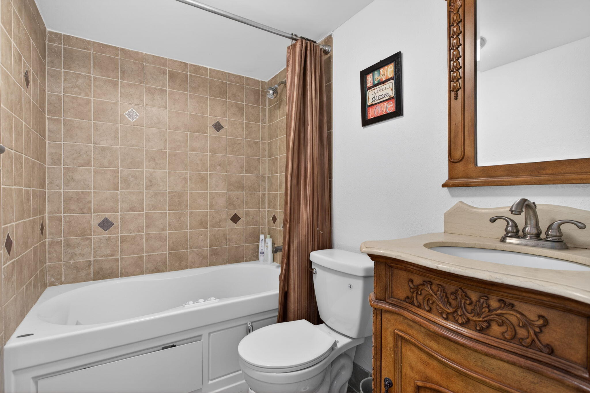 LAURELS AT MARGATE CONDO - Residential