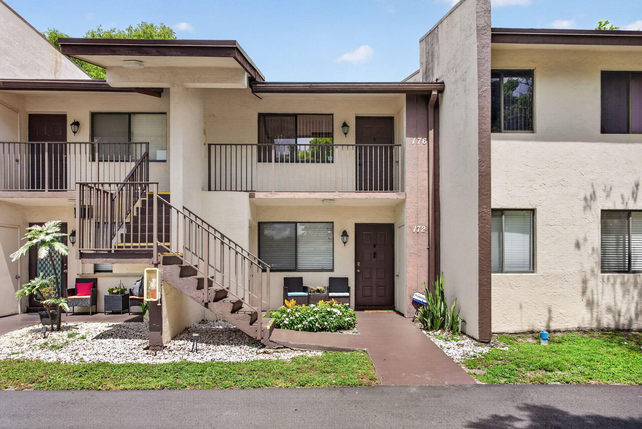 LAURELS AT MARGATE CONDO - Residential