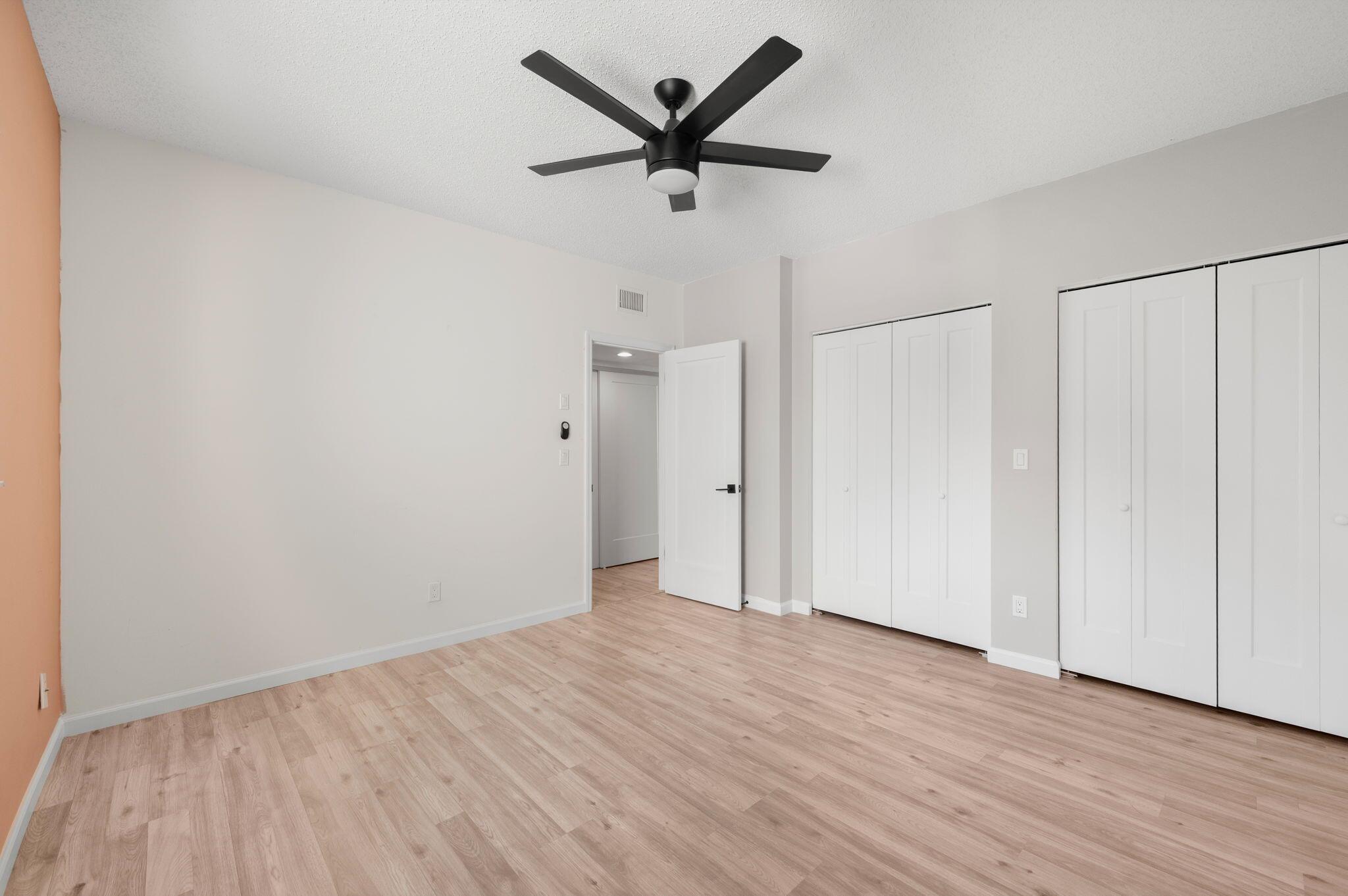 REFLECTIONS ON THE RIVER - Residential Lease