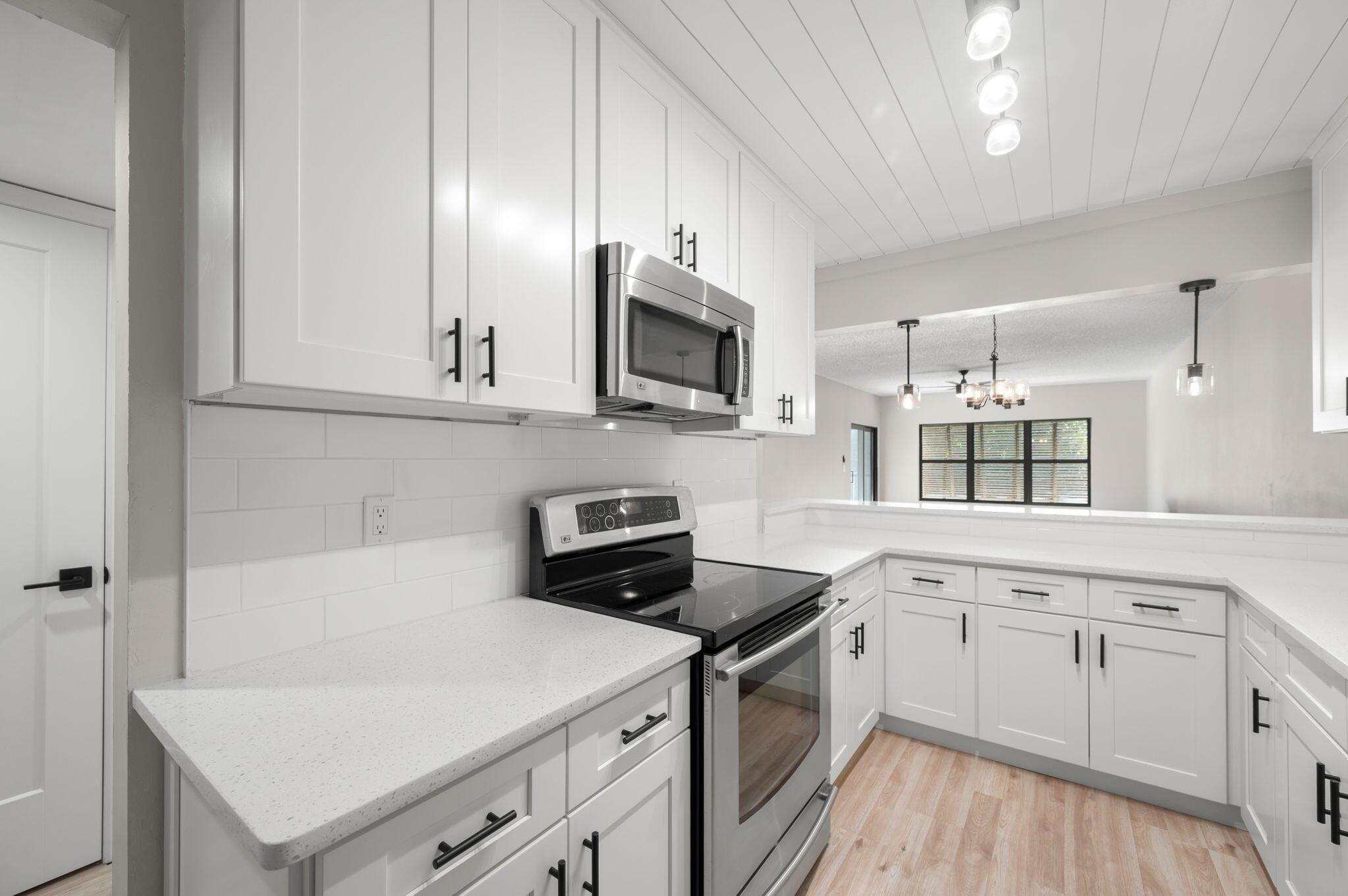 REFLECTIONS ON THE RIVER - Residential Lease