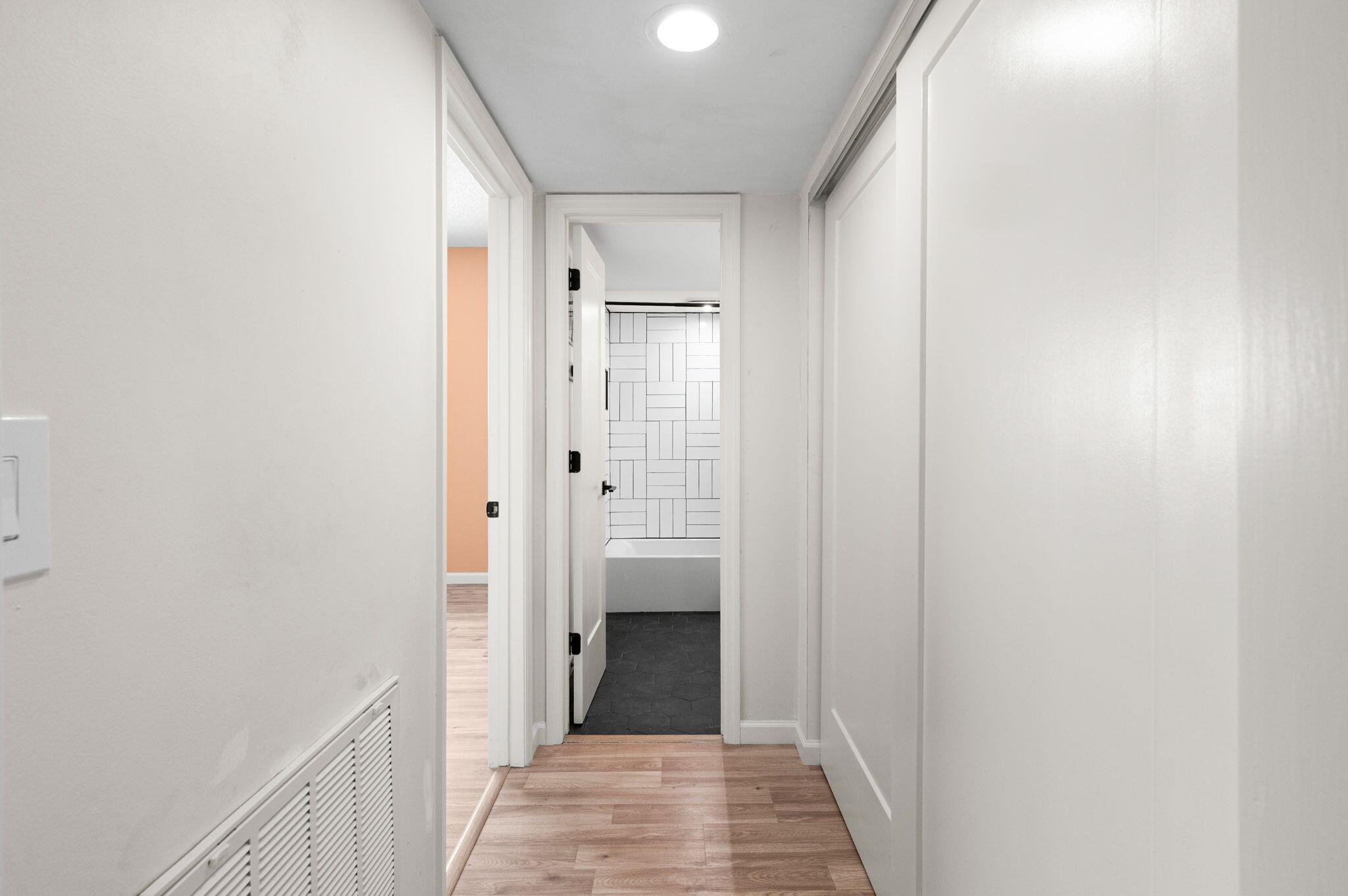 REFLECTIONS ON THE RIVER - Residential Lease