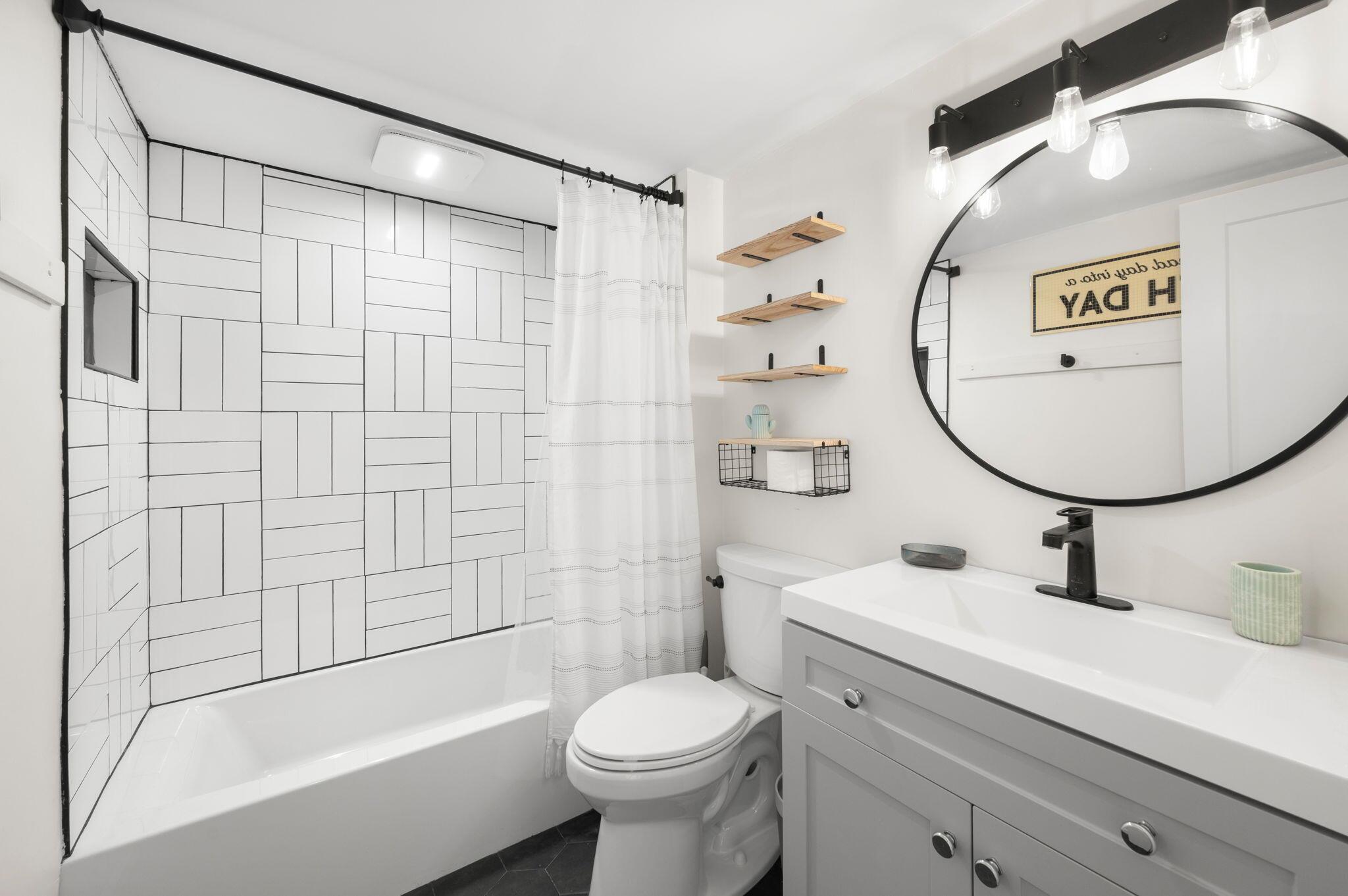 REFLECTIONS ON THE RIVER - Residential Lease