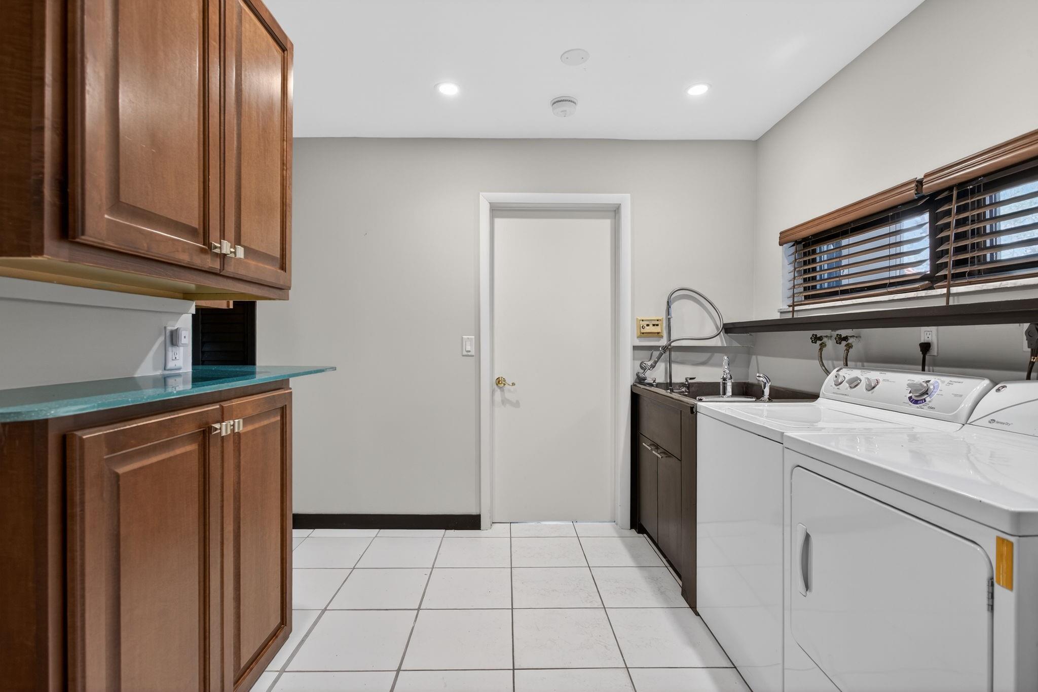 Palm-Aire Estates 1st Sec - Residential Lease