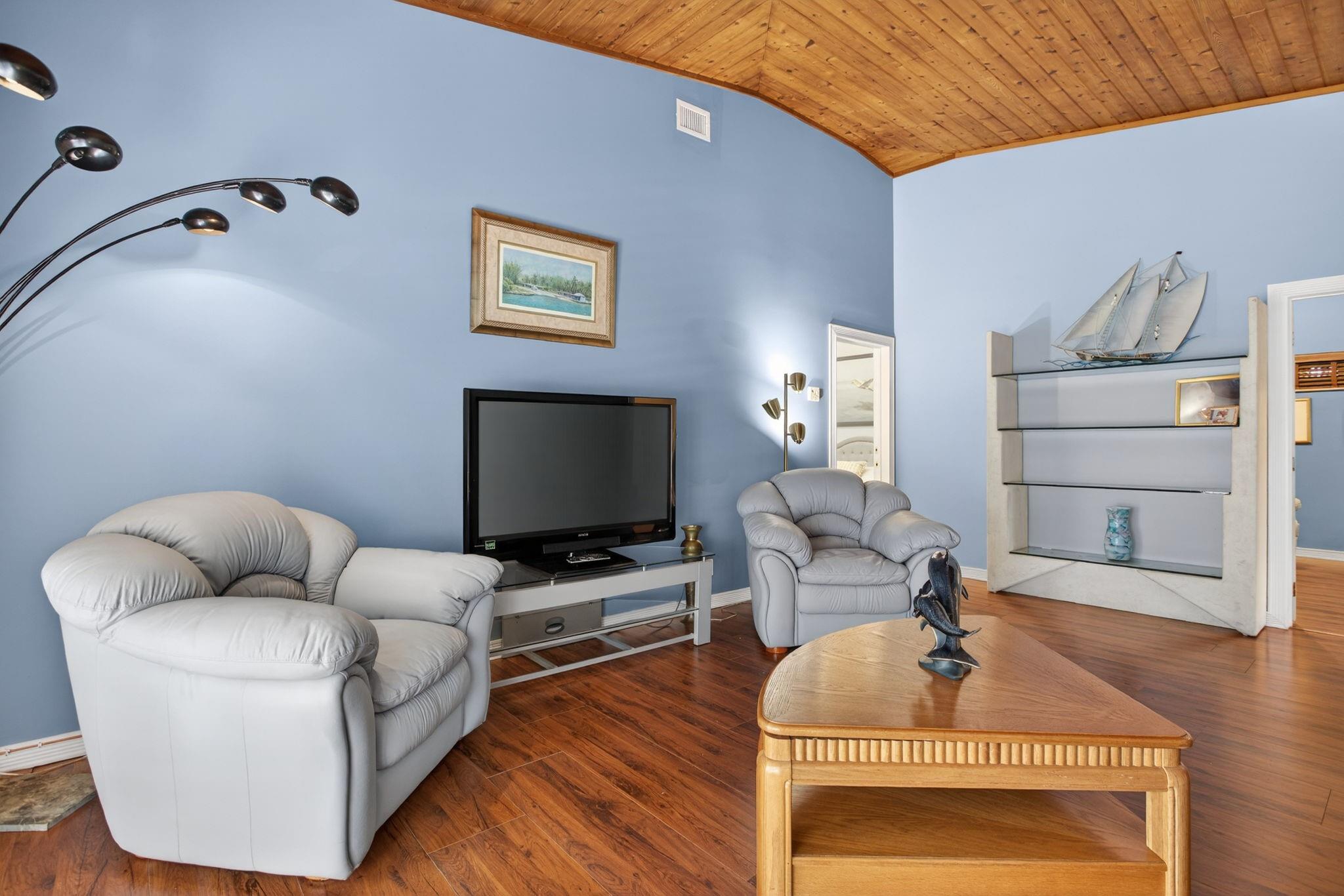 Palm-Aire Estates 1st Sec - Residential Lease