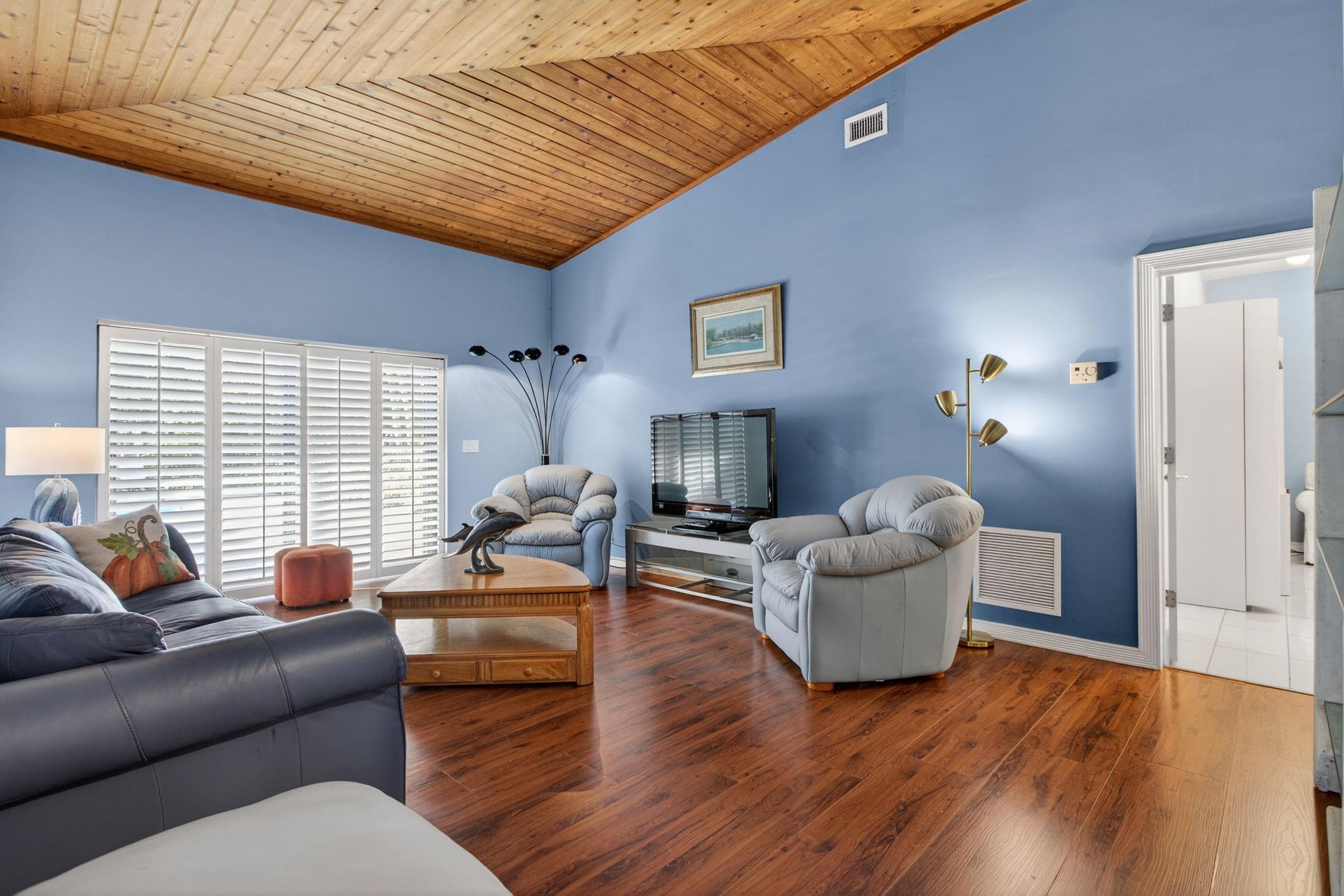 Palm-Aire Estates 1st Sec - Residential Lease