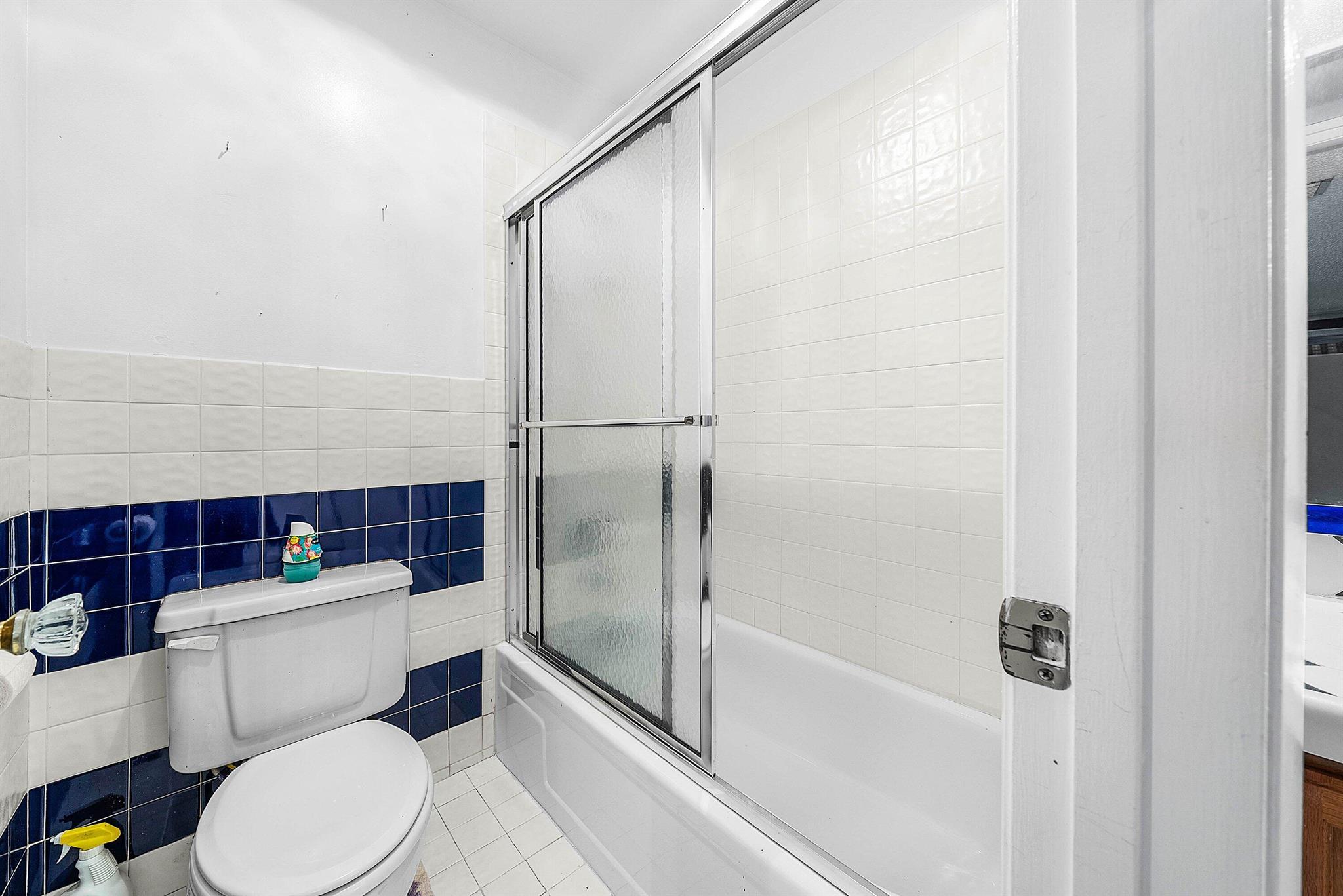 Strathmore Gate West Unit - Residential