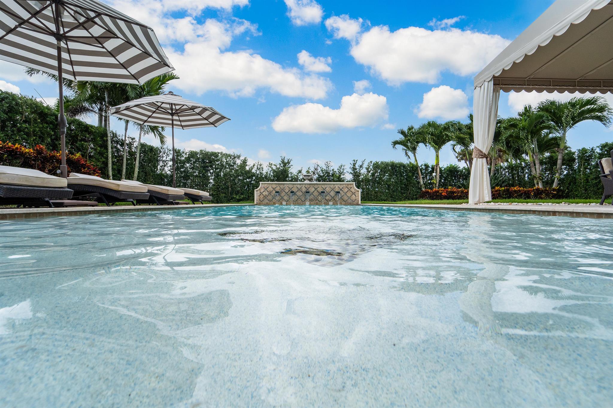 JUPITER COUNTRY CLUB - Residential