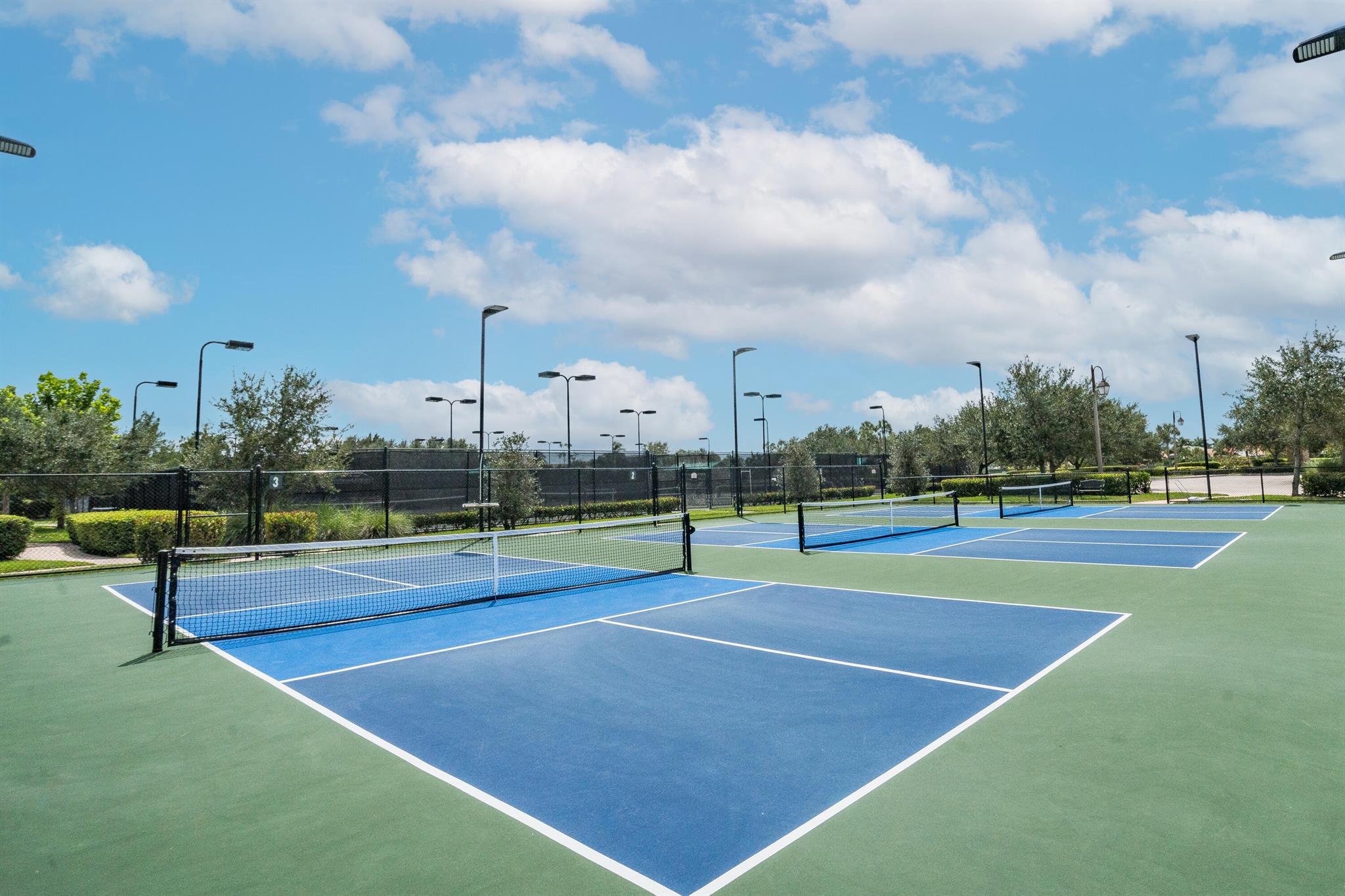 JUPITER COUNTRY CLUB - Residential