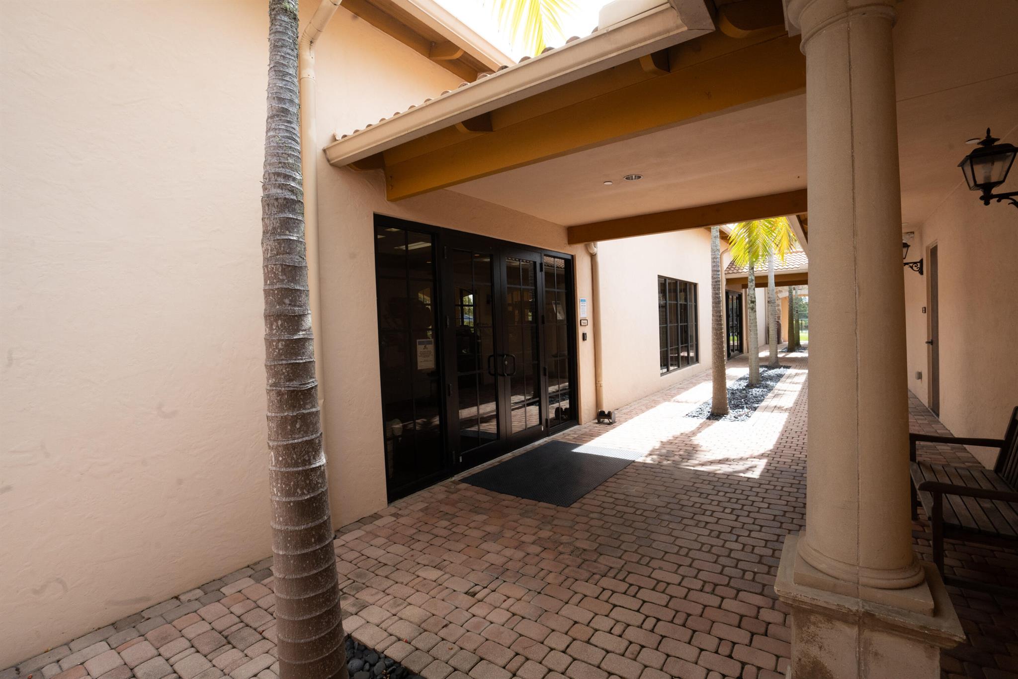 JUPITER COUNTRY CLUB - Residential