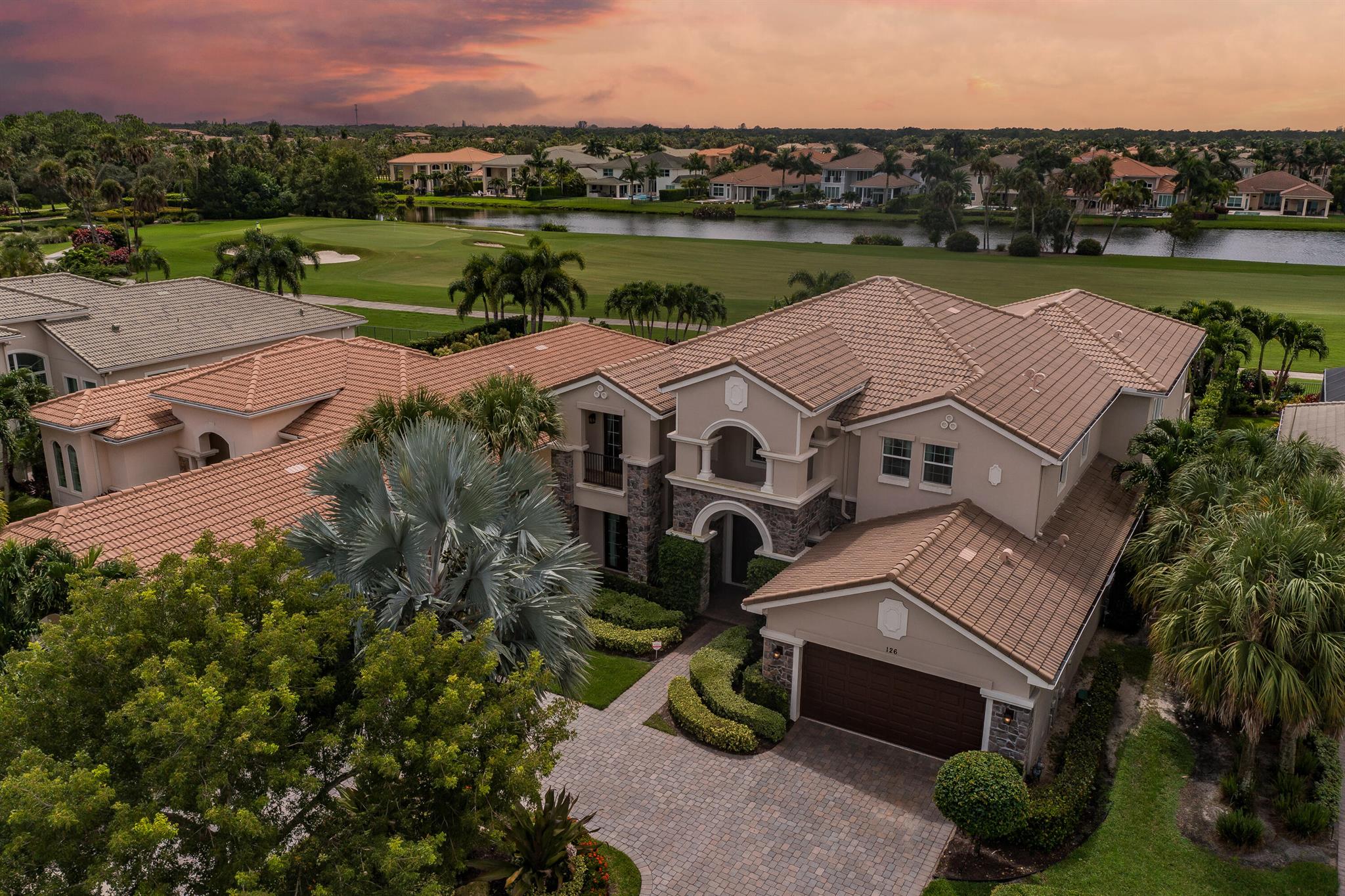 JUPITER COUNTRY CLUB - Residential