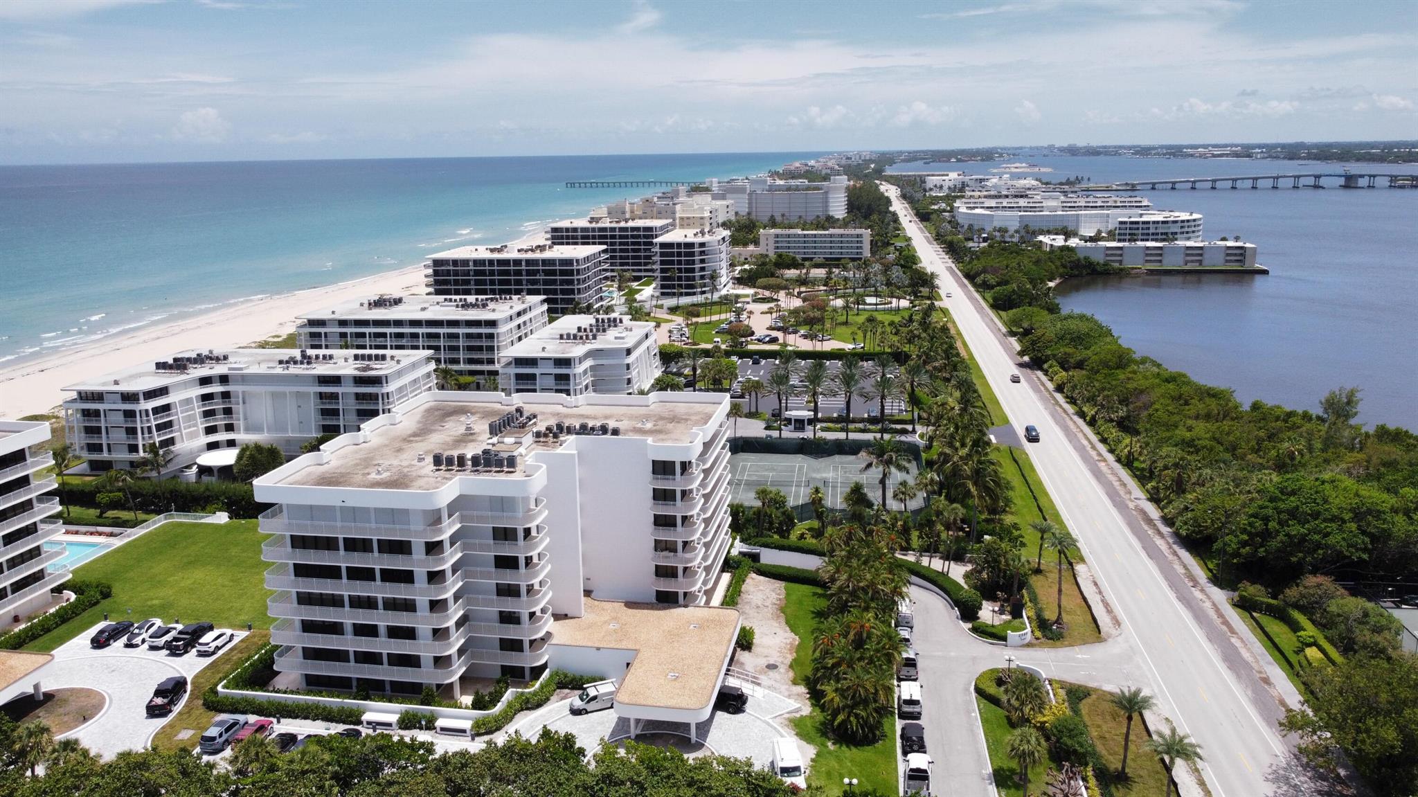 2560 SOUTH OCEAN BOULEVAR - Residential