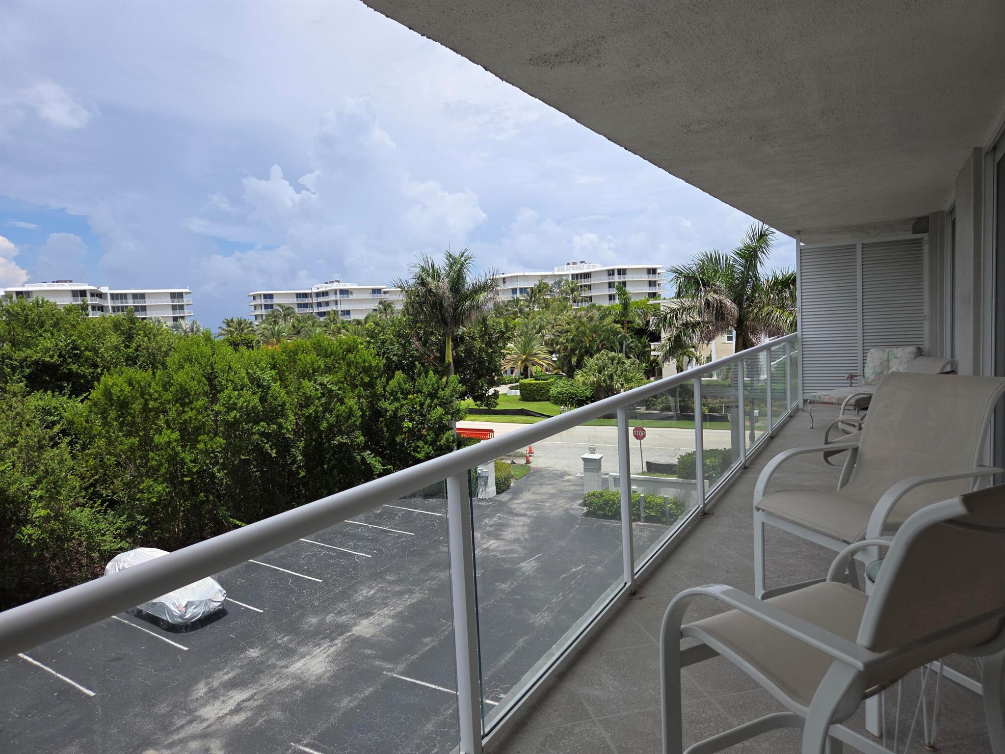 2560 SOUTH OCEAN BOULEVAR - Residential