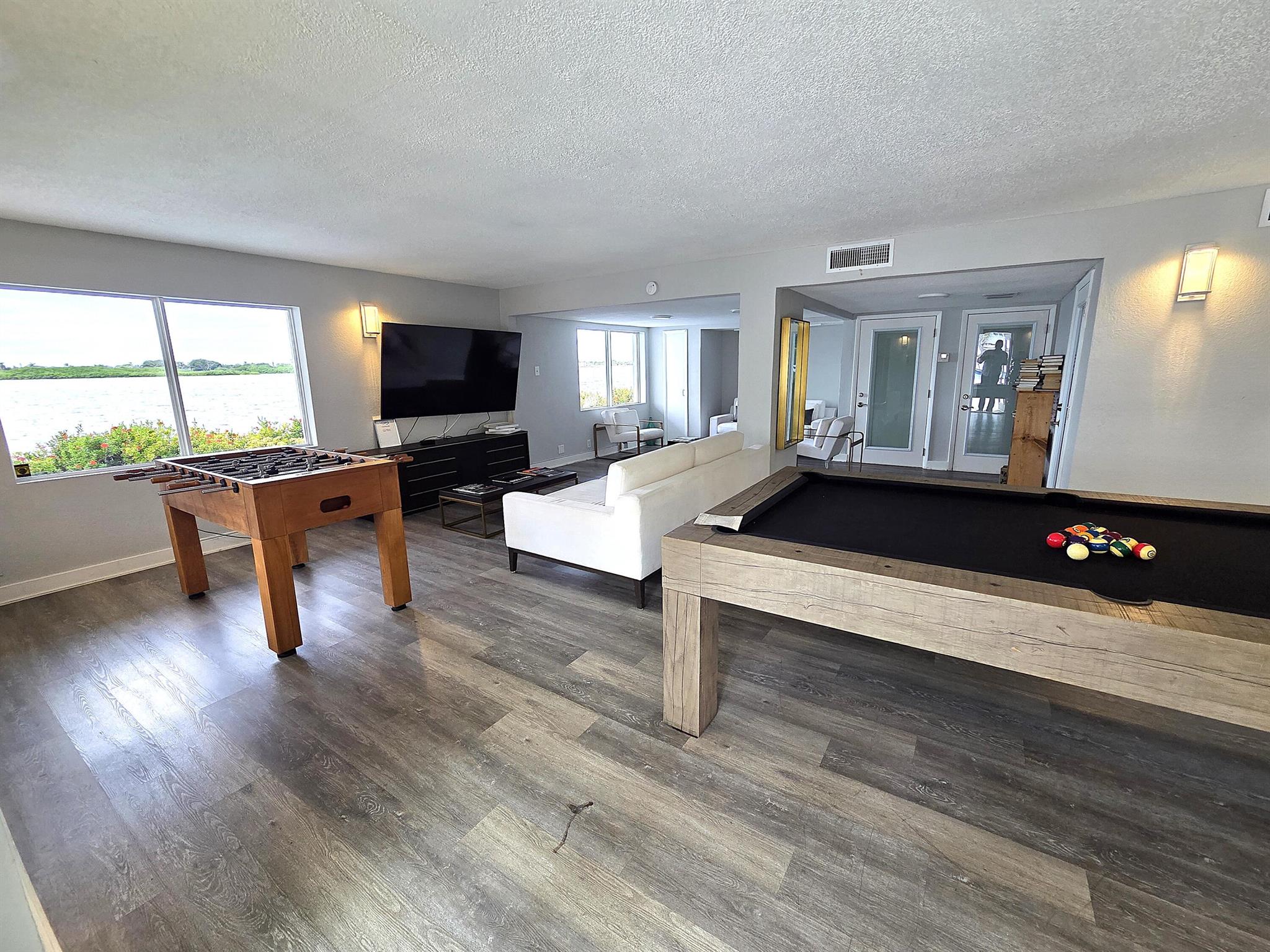 2560 SOUTH OCEAN BOULEVAR - Residential