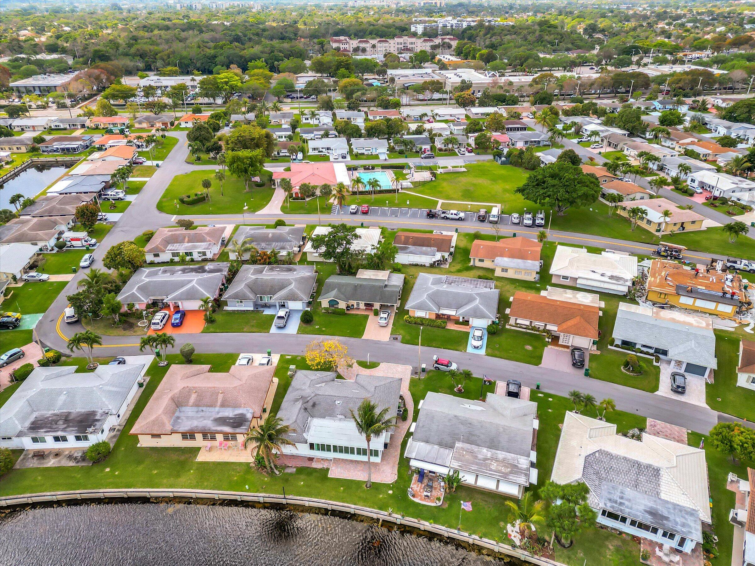 MAINLANDS OF TAMARAC LAKES - Residential