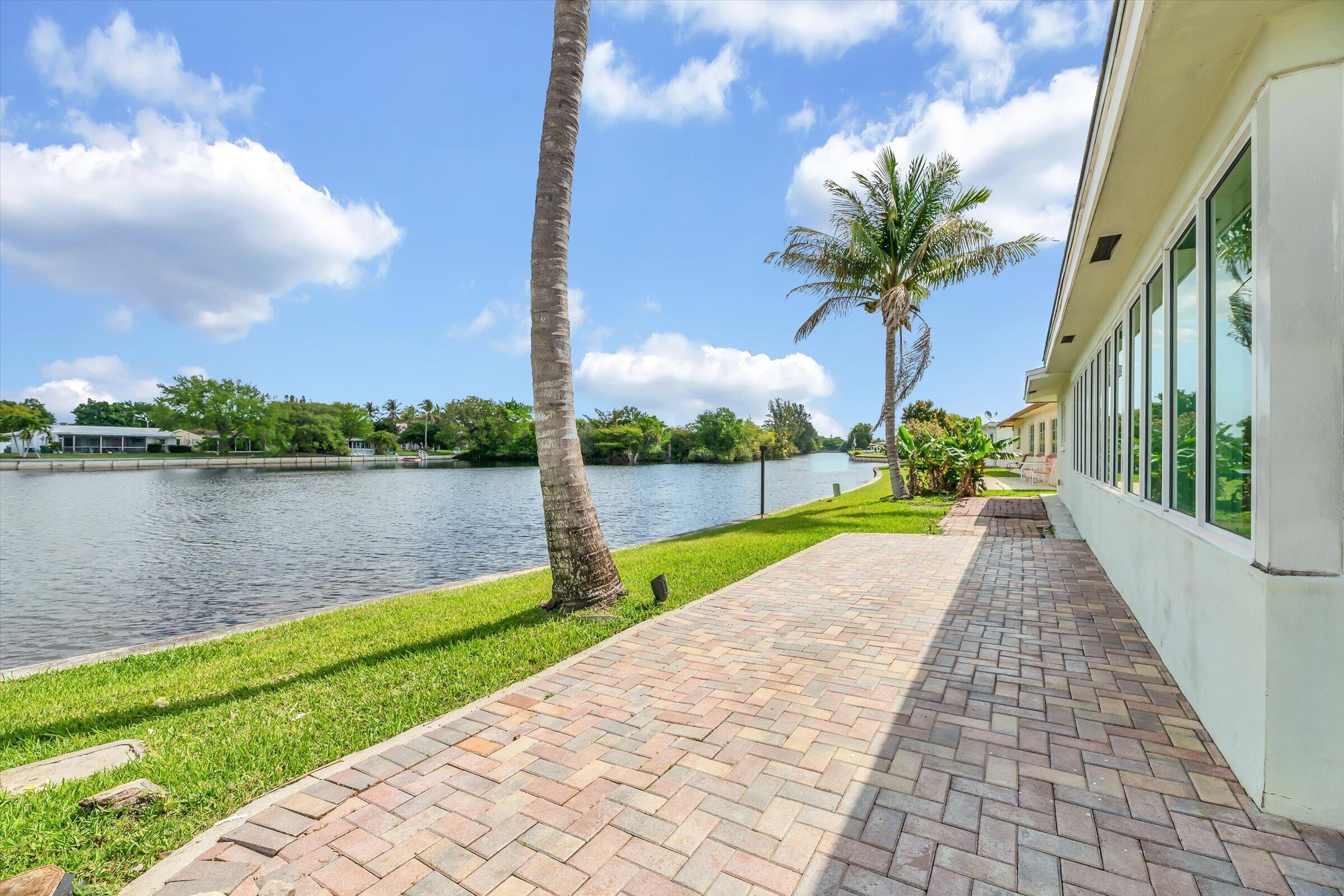 MAINLANDS OF TAMARAC LAKES - Residential