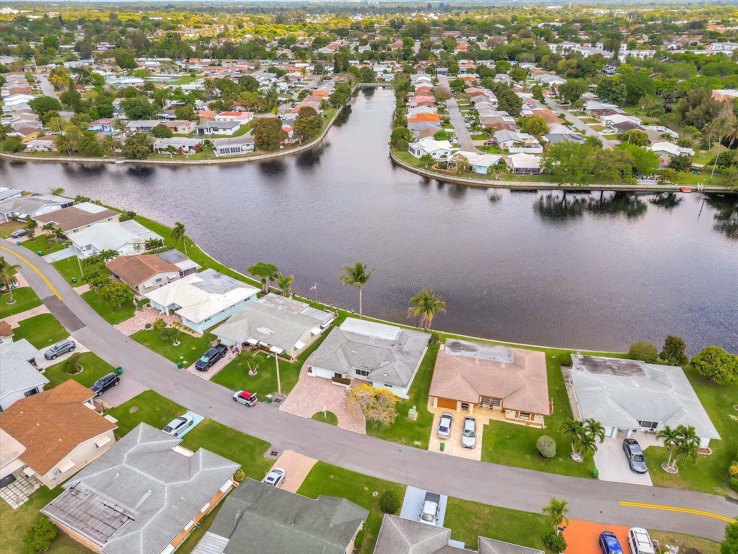 MAINLANDS OF TAMARAC LAKES - Residential