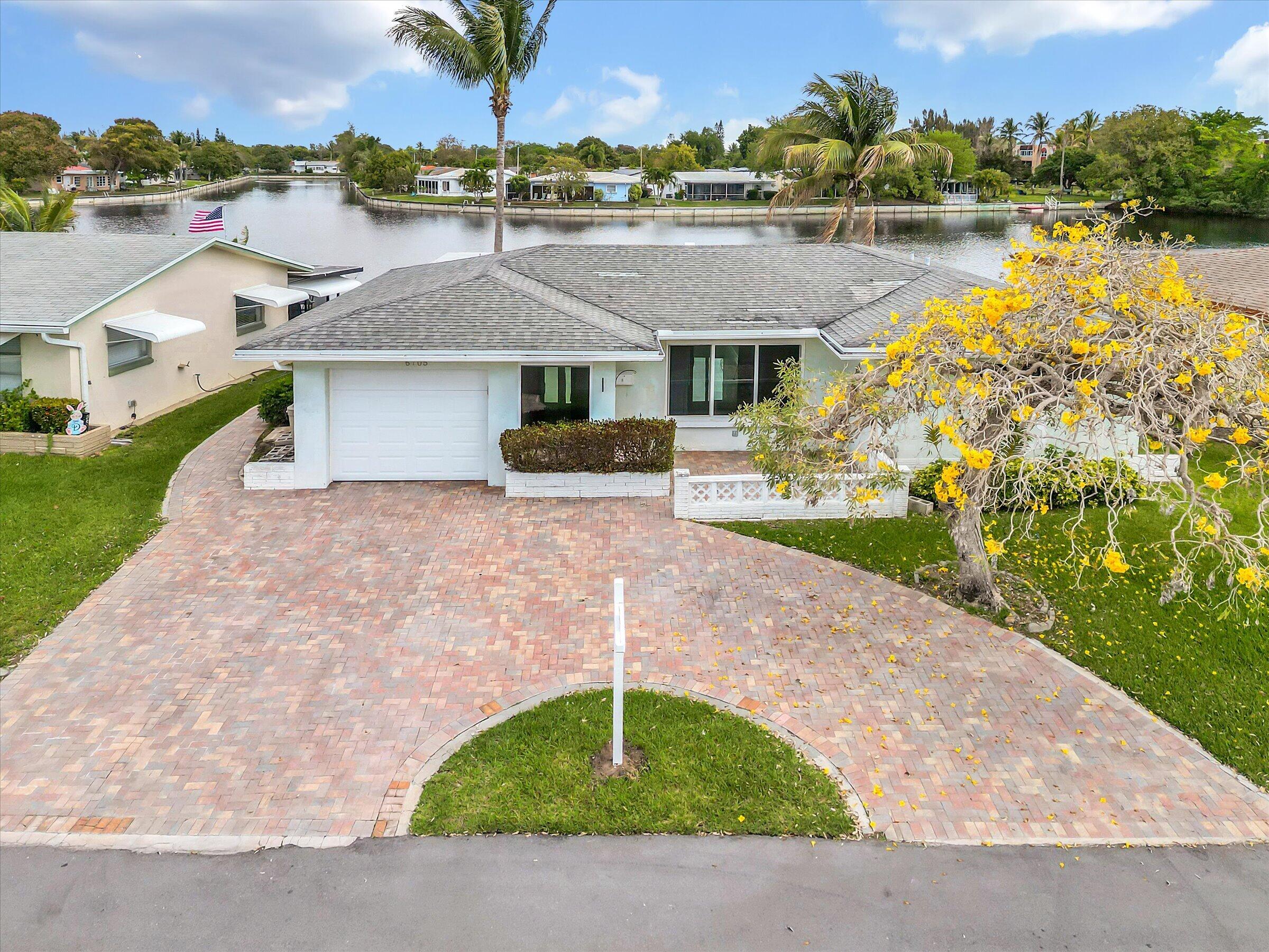 MAINLANDS OF TAMARAC LAKES - Residential