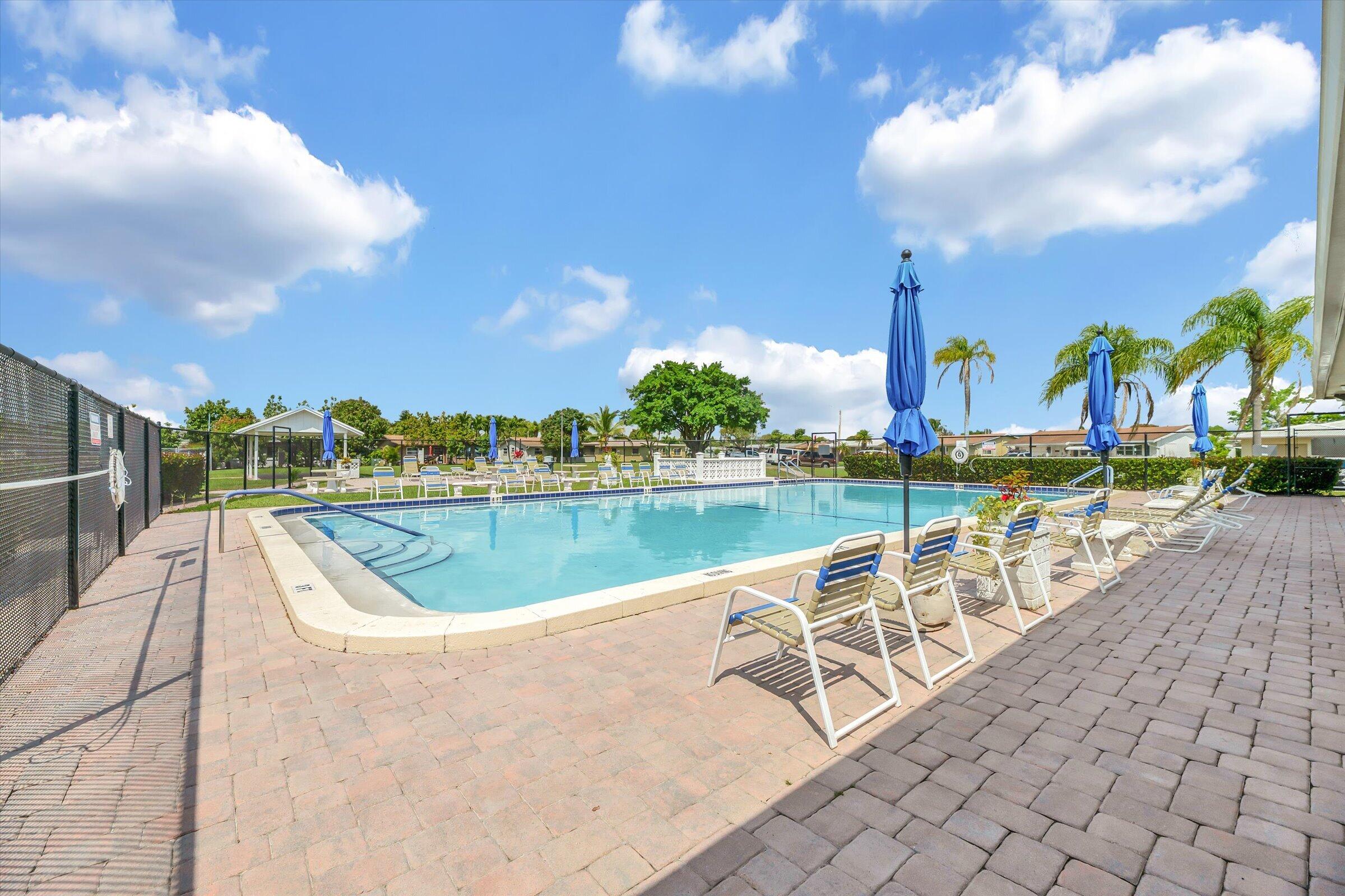 MAINLANDS OF TAMARAC LAKES - Residential