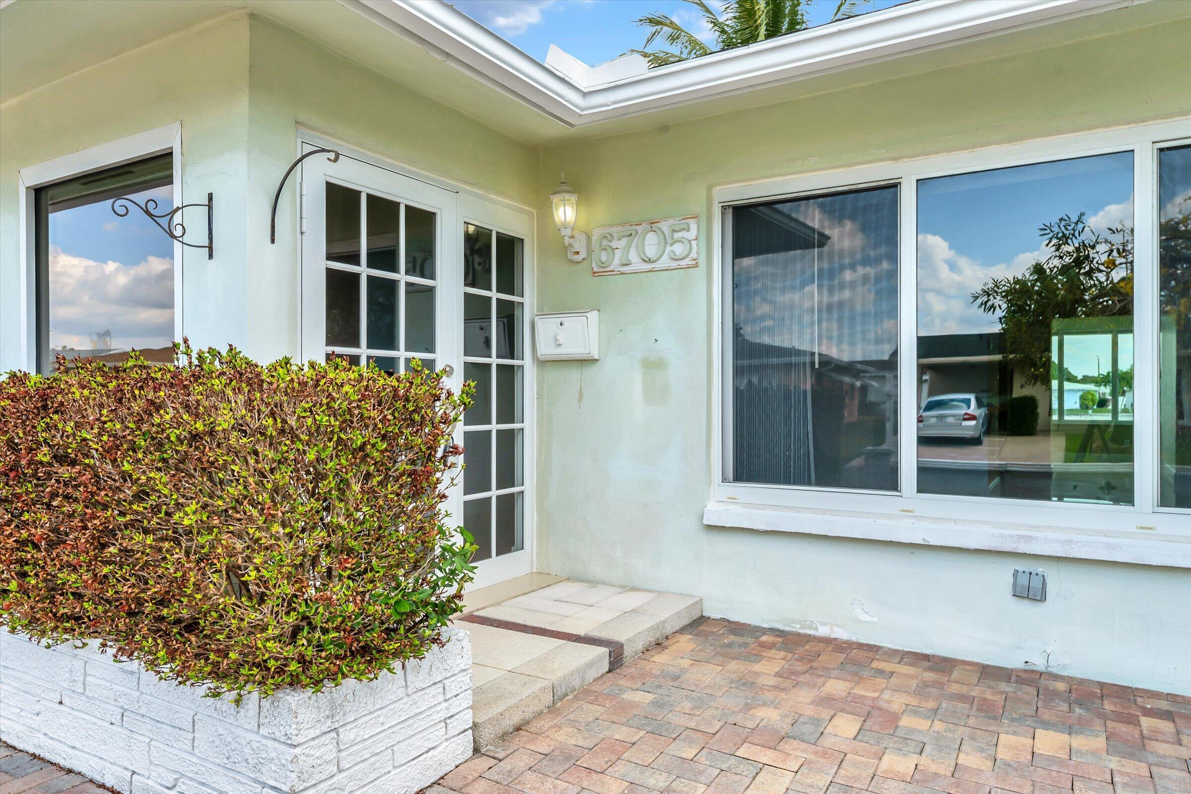 MAINLANDS OF TAMARAC LAKES - Residential