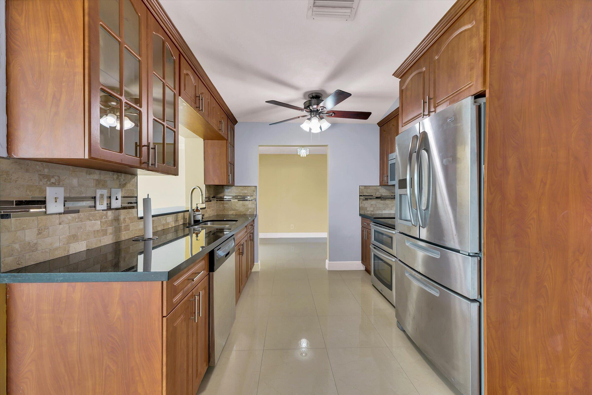 MAINLANDS OF TAMARAC LAKES - Residential