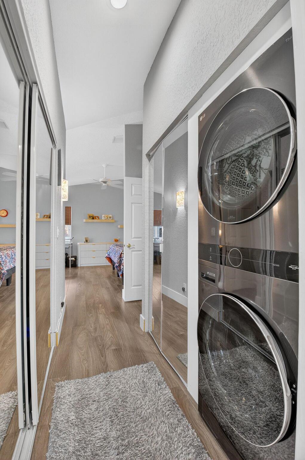 Majestic Isles - Residential