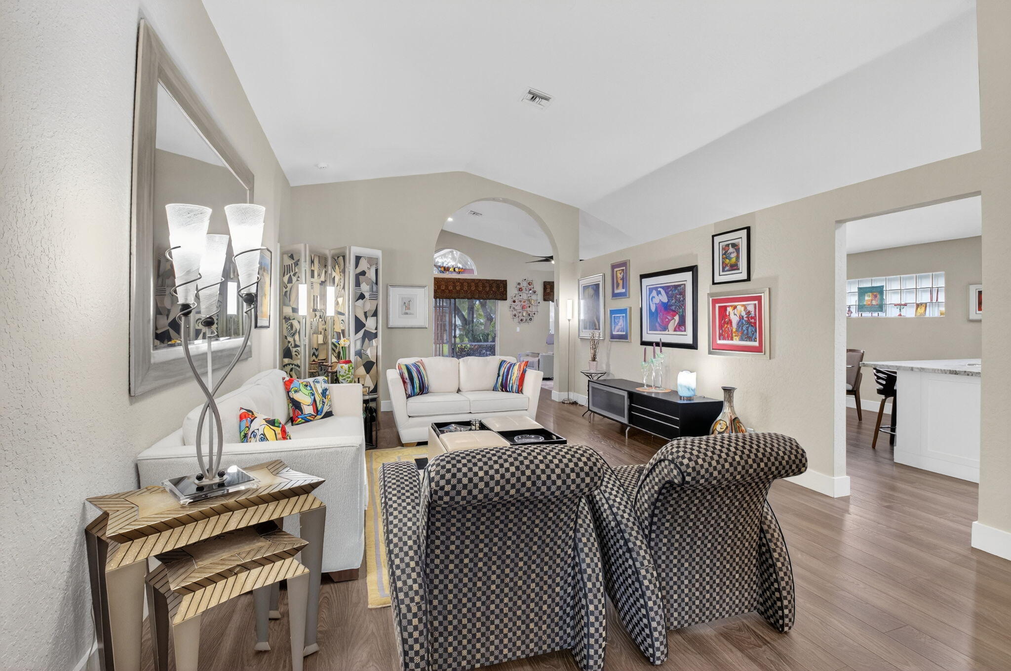 Majestic Isles - Residential