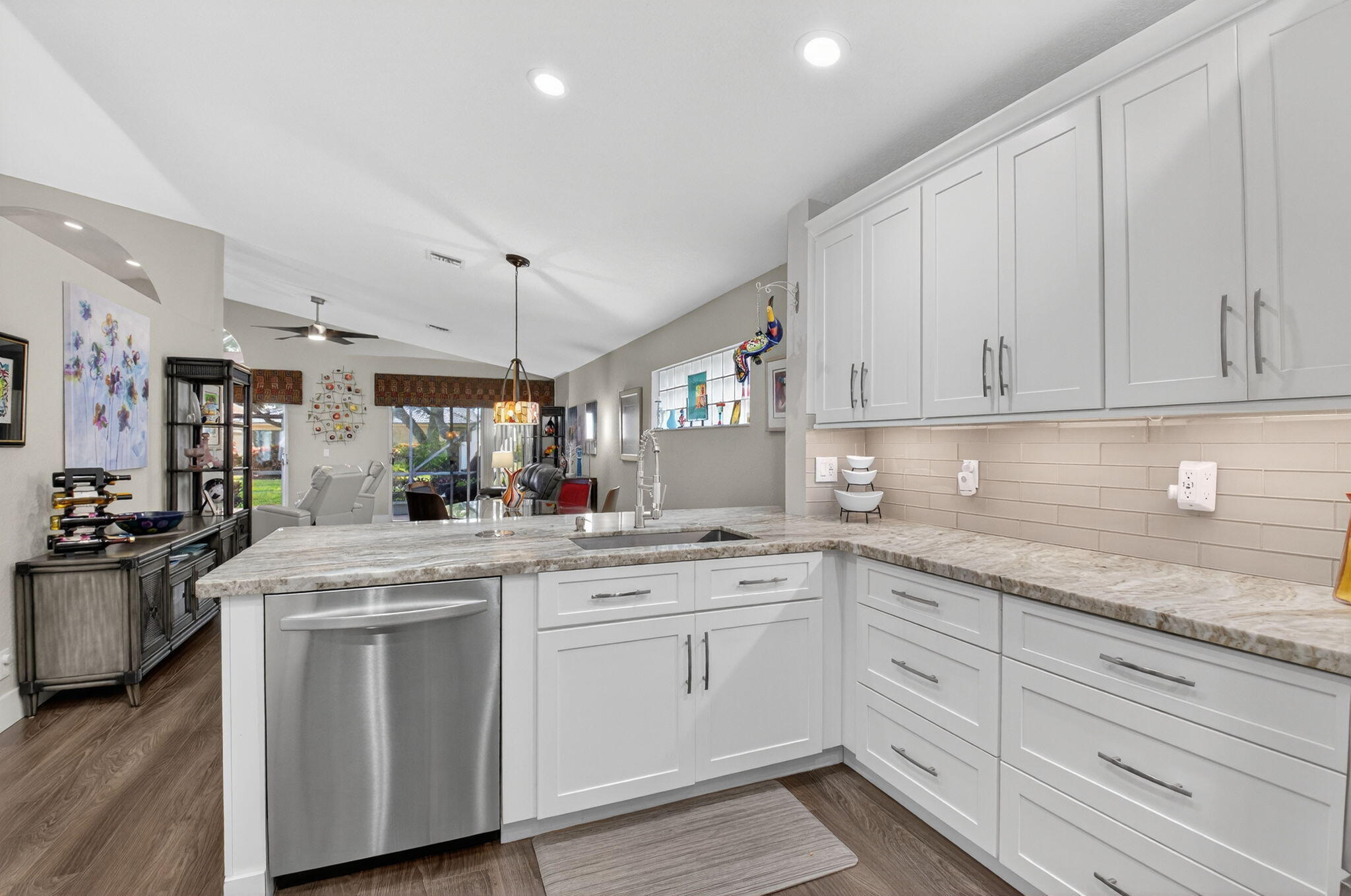 Majestic Isles - Residential