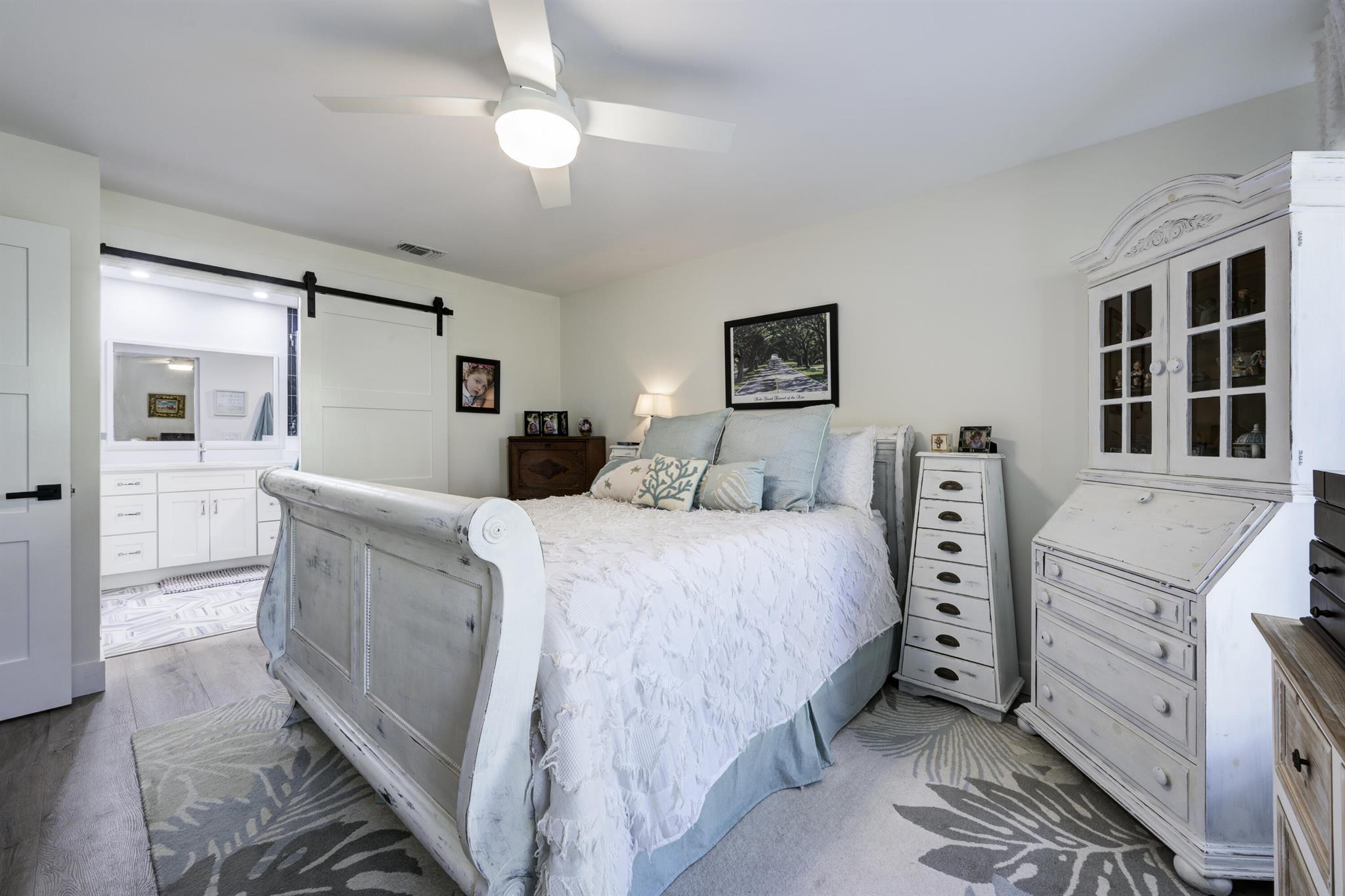 SEA PINES - Residential