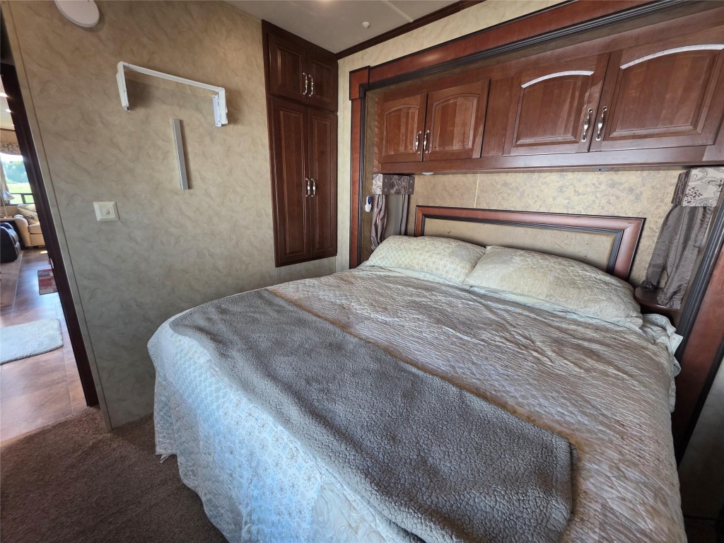 Ancient Oaks R V Residenc - Residential