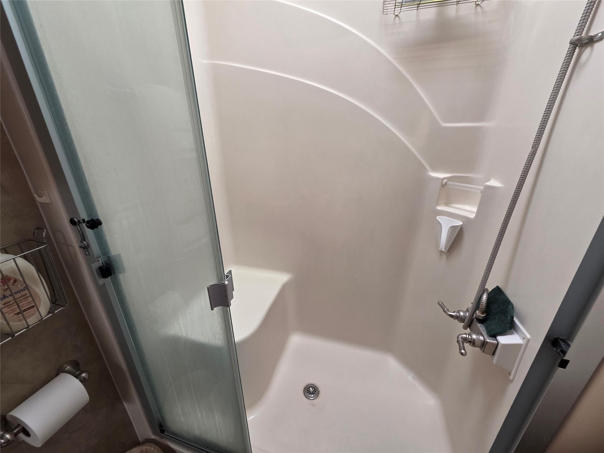 Ancient Oaks R V Residenc - Residential