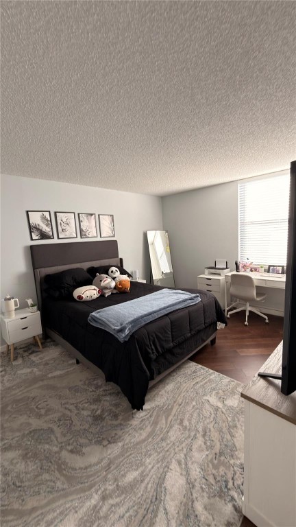 LAKE EMERALD CONDOMINIUM - Residential