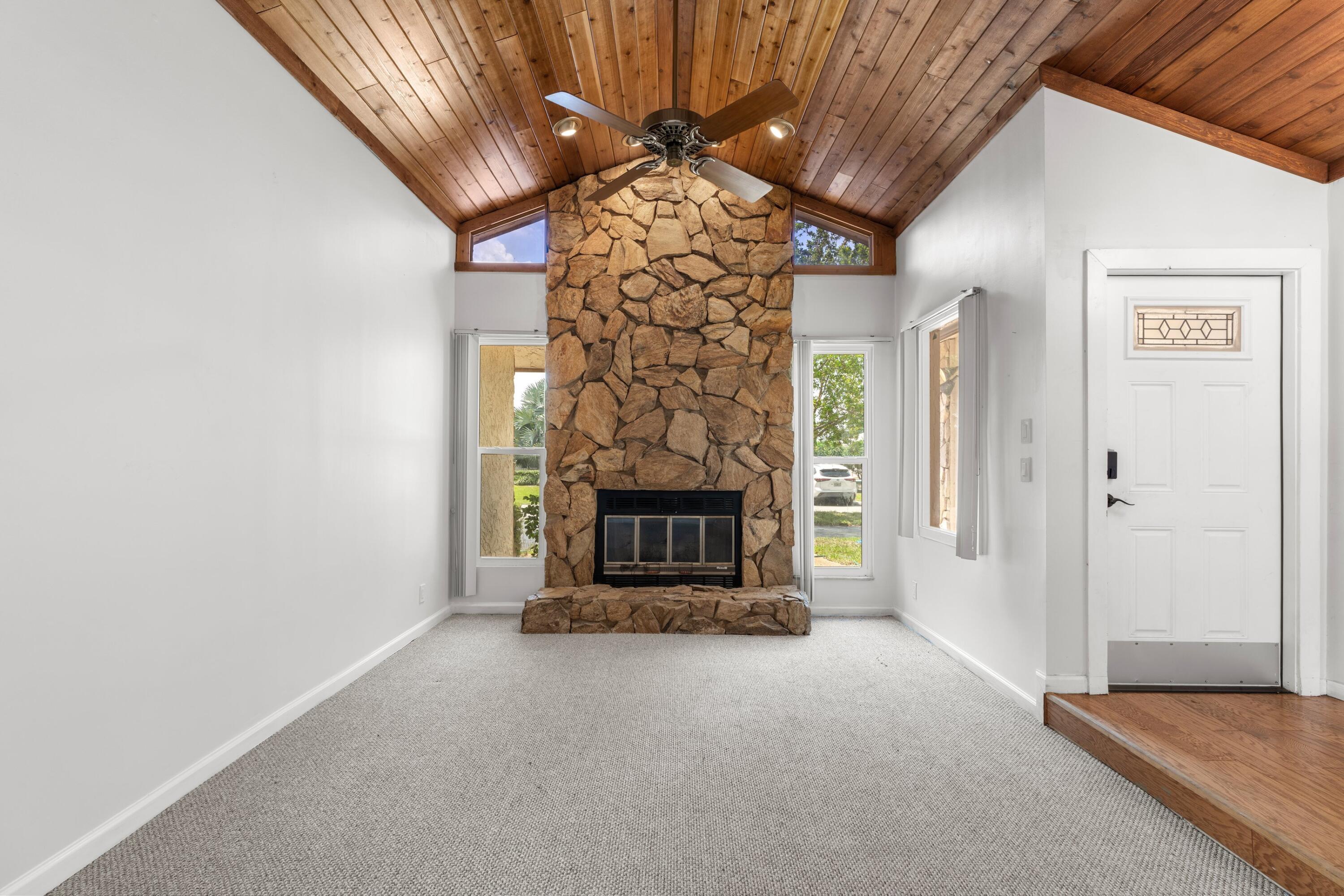 OAK WOOD - Residential