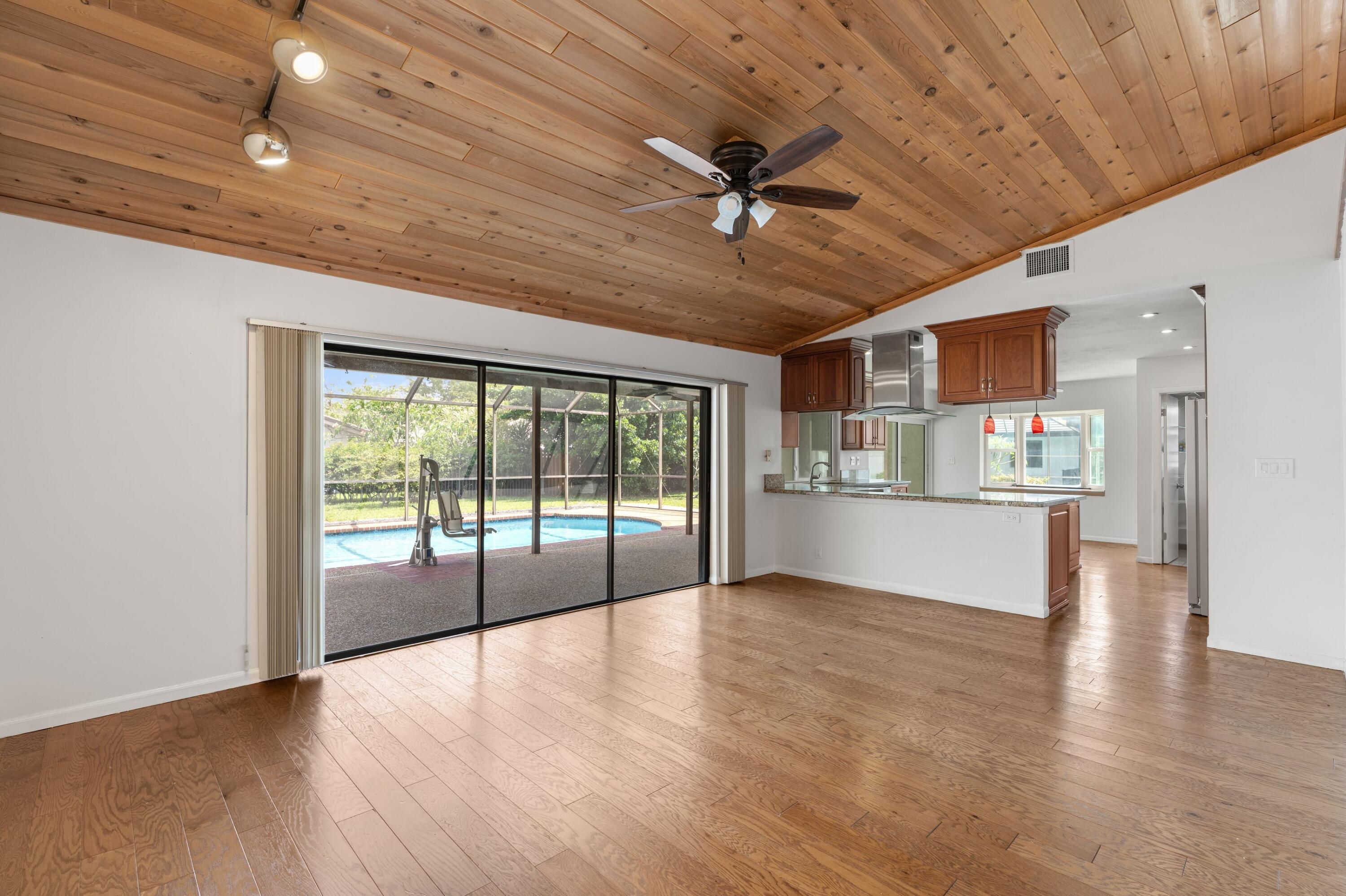 OAK WOOD - Residential