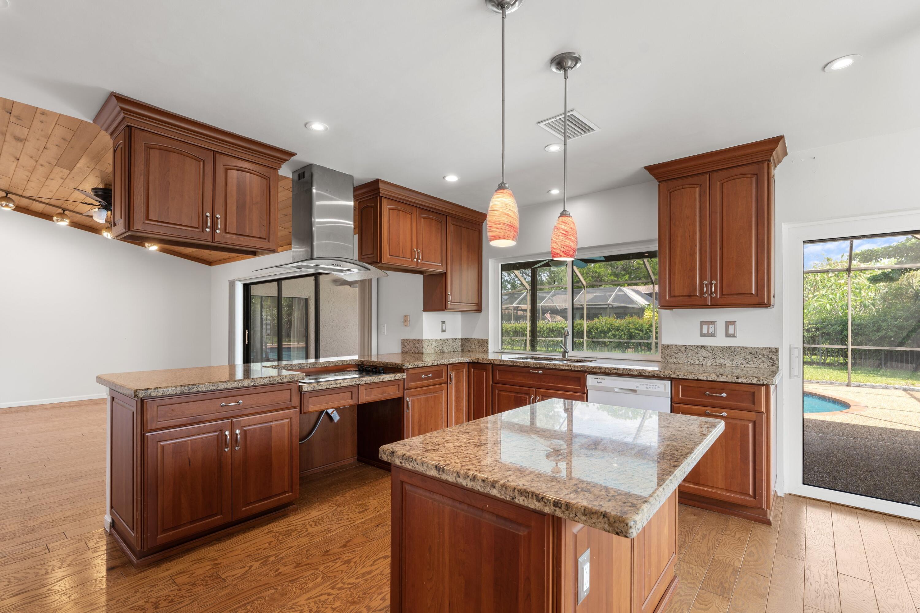 OAK WOOD - Residential