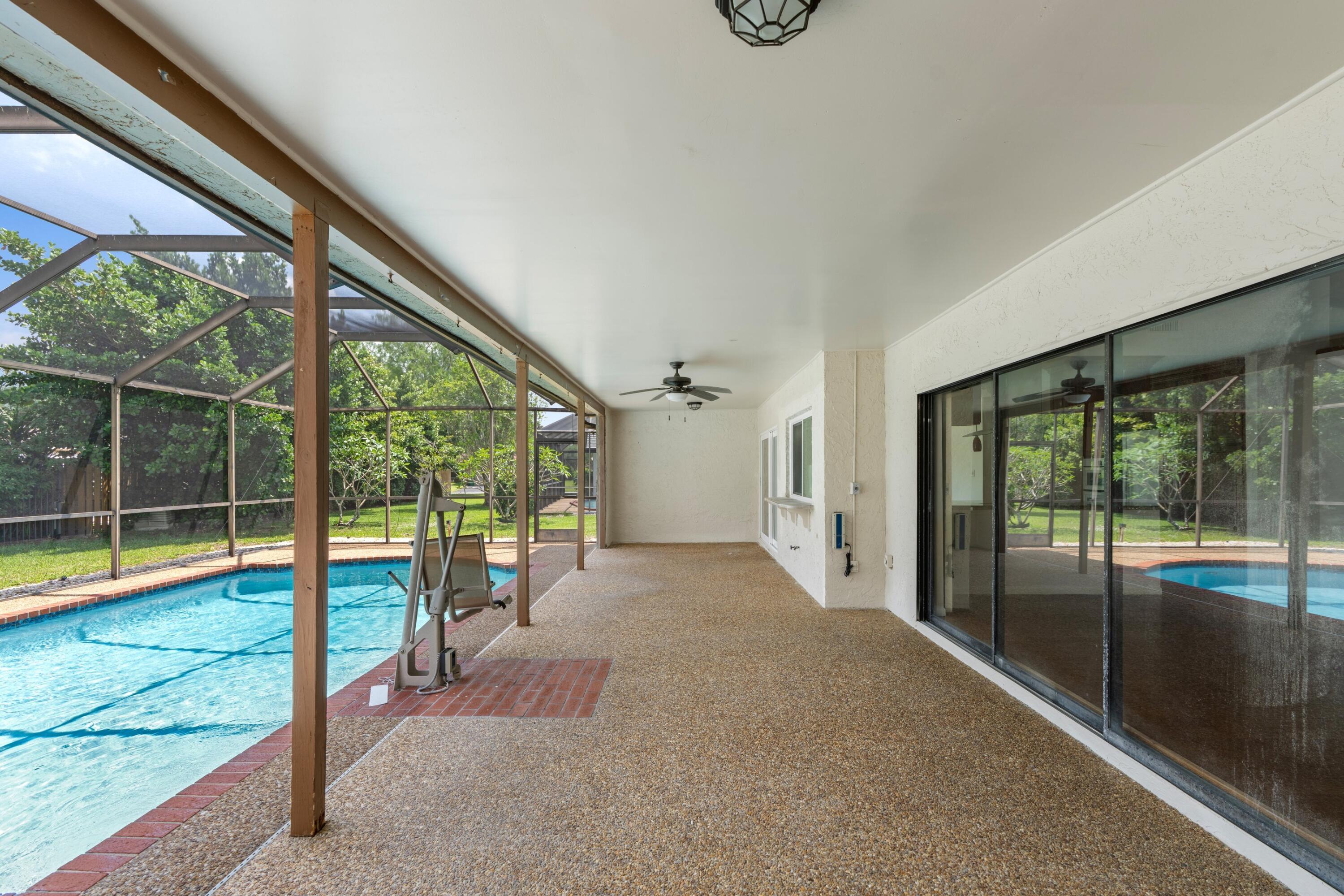 OAK WOOD - Residential