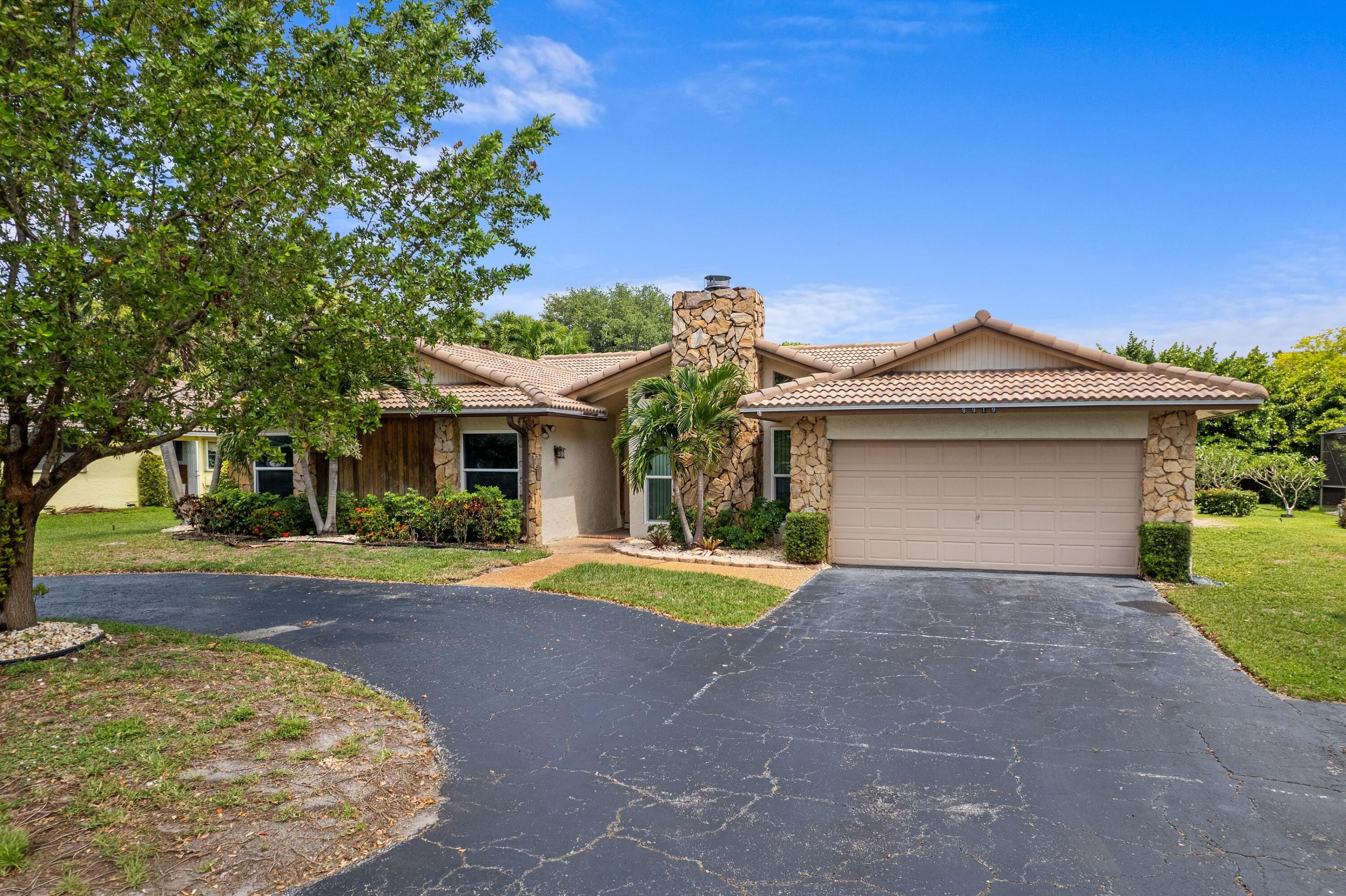 OAK WOOD - Residential