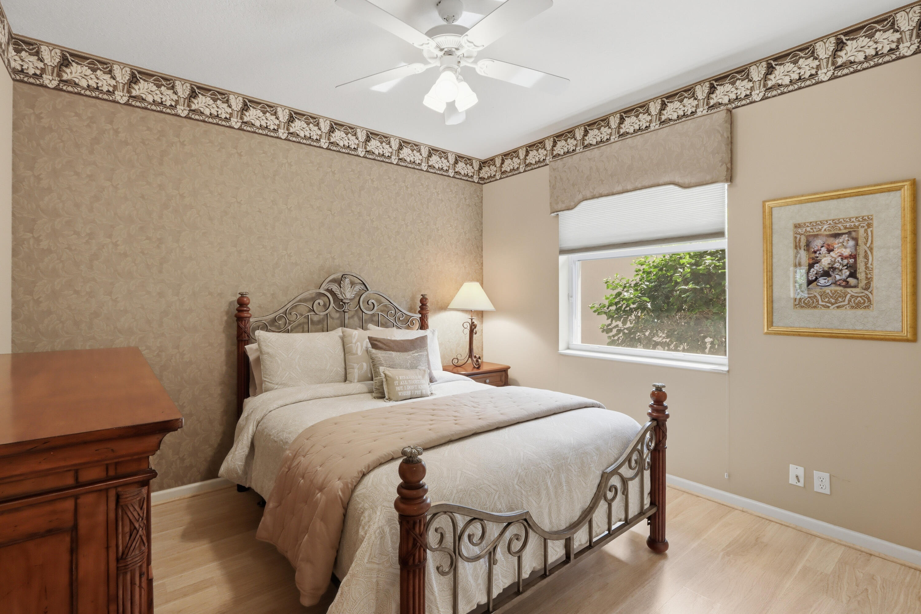 JONES PAR A - Residential