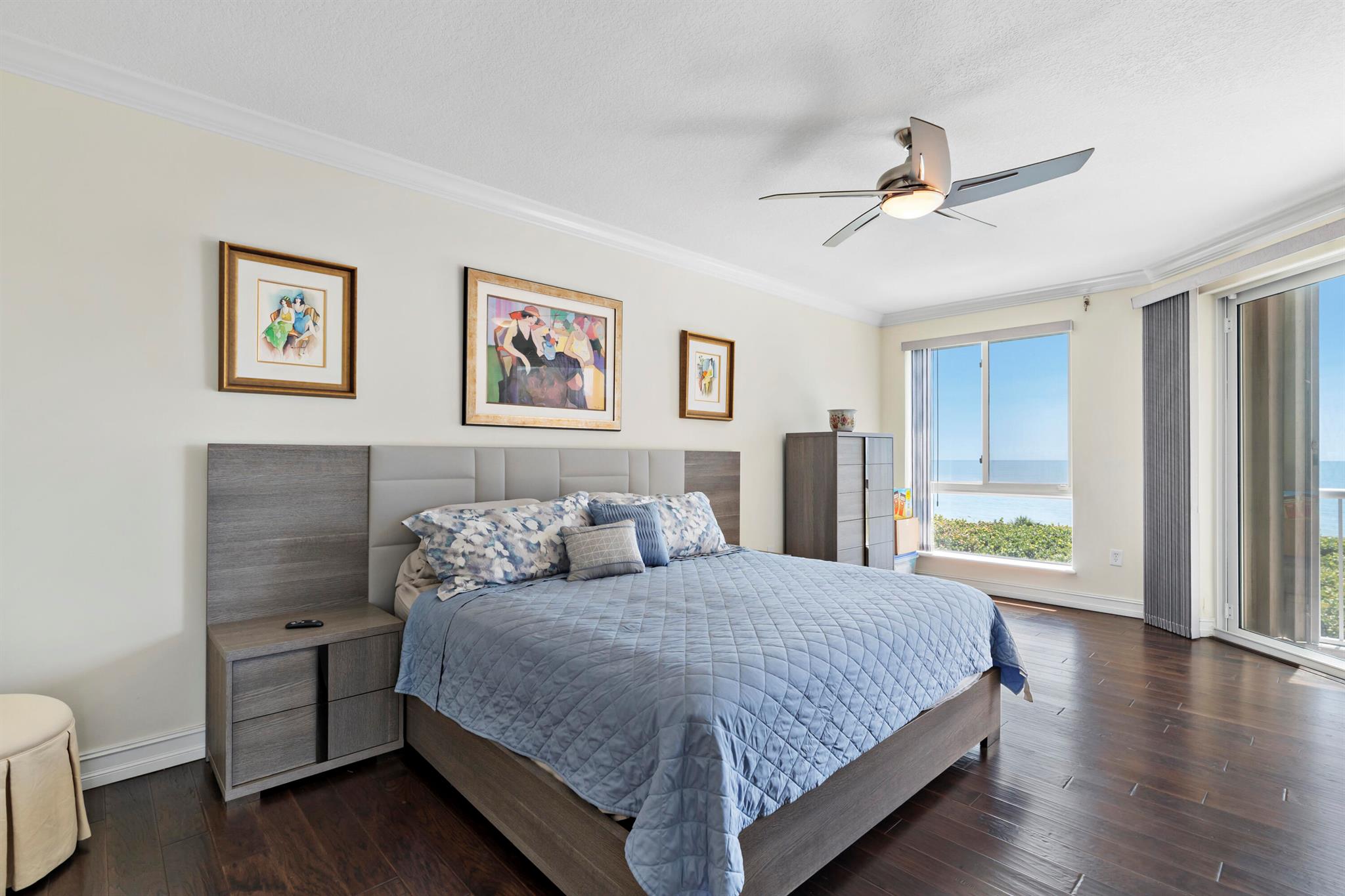 OCEANIQUE OCEANFRONT, A C - Residential