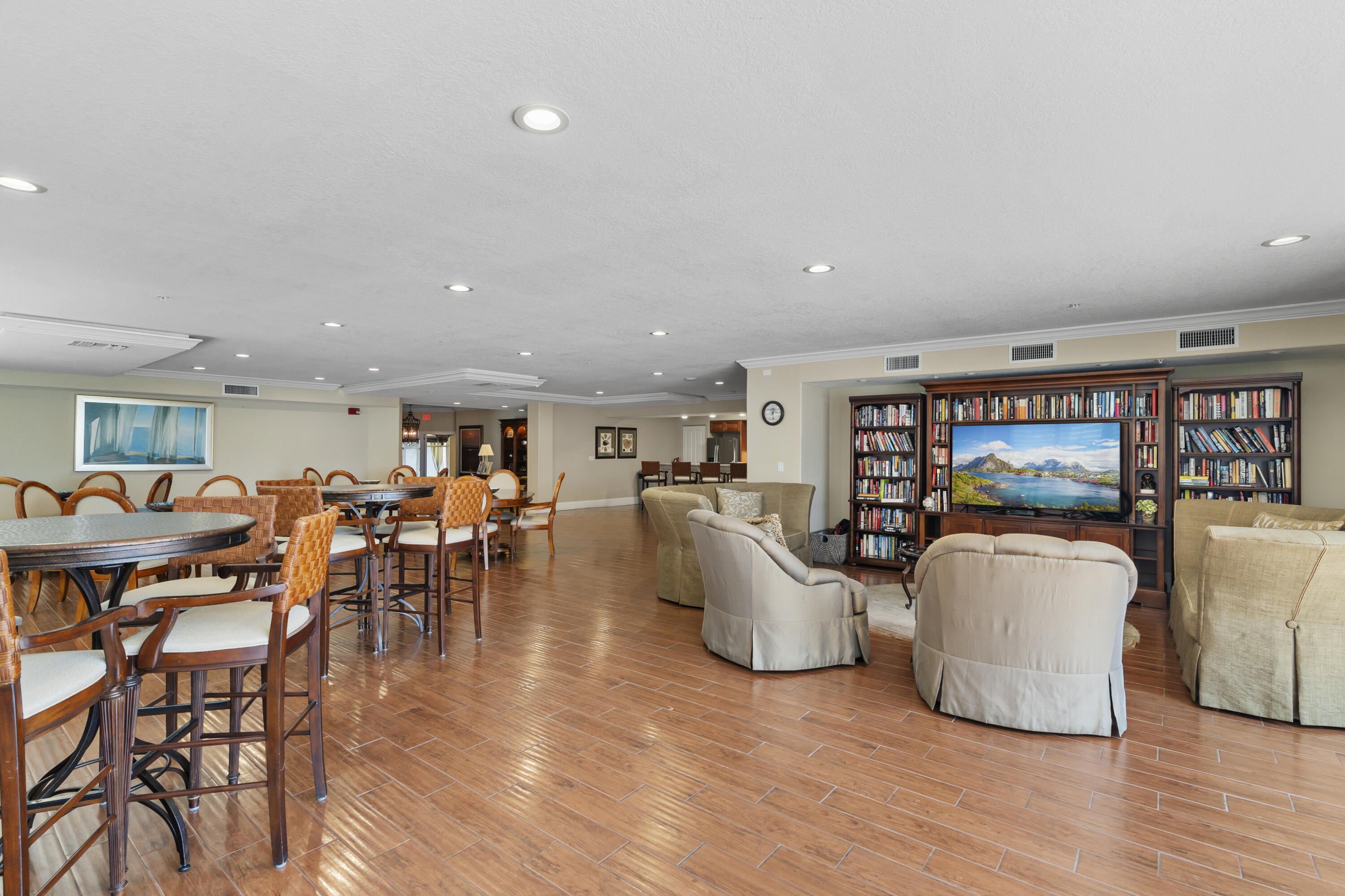 OCEANIQUE OCEANFRONT, A CONDOMINIUM - Residential