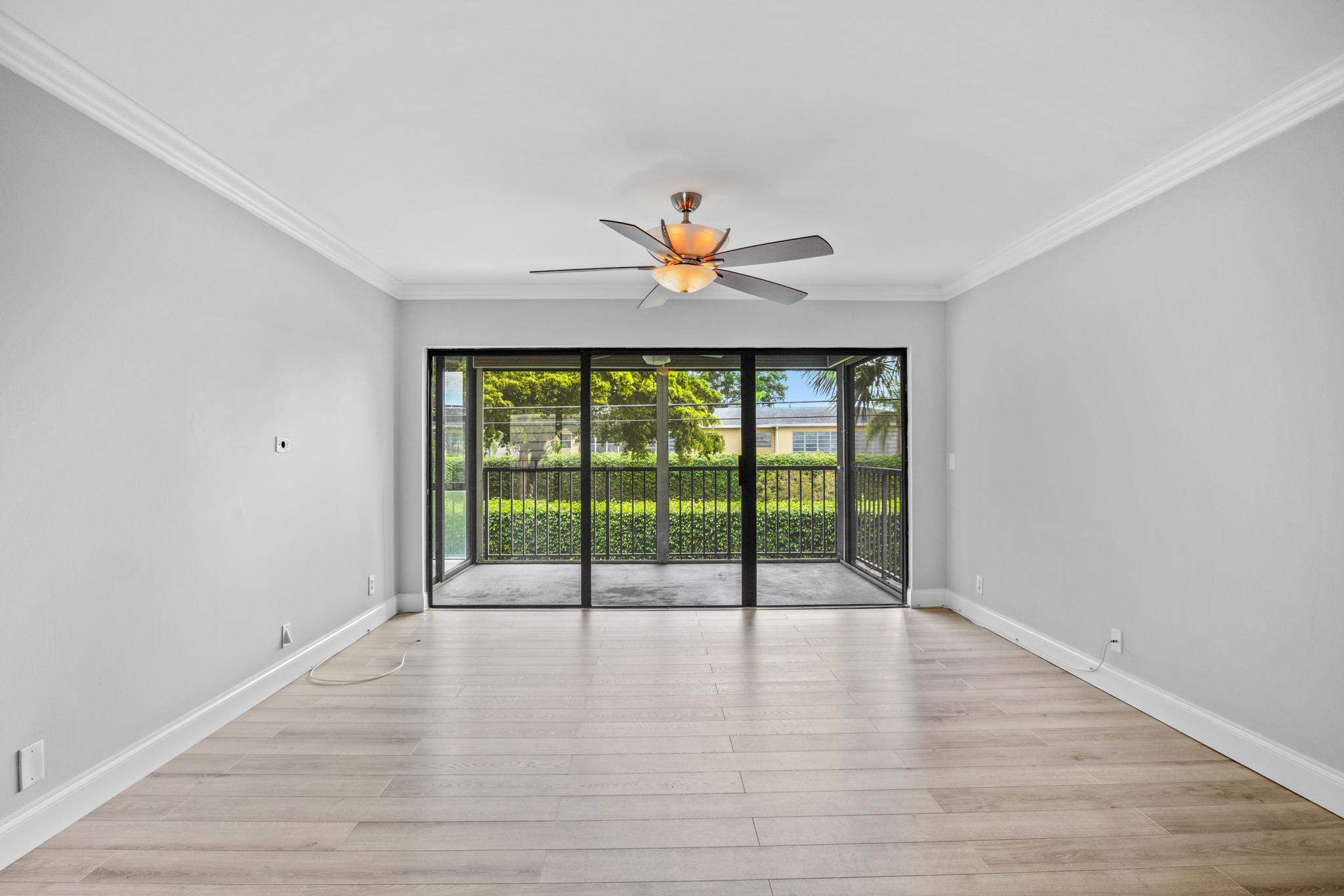 PALM VILLAS CONDO APTS - Residential Lease
