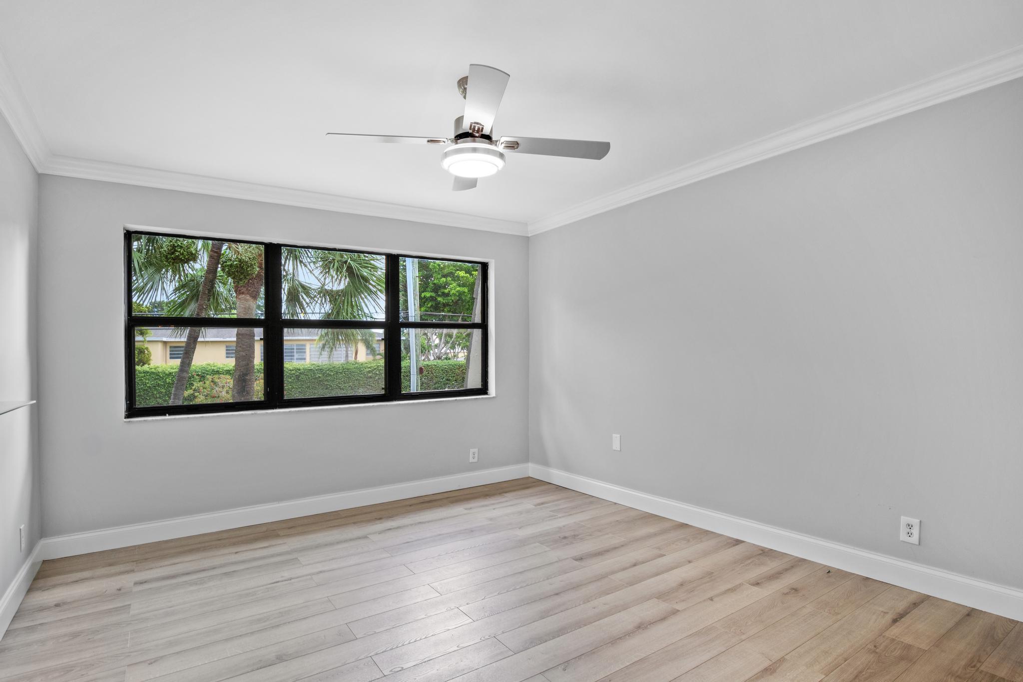 PALM VILLAS CONDO APTS - Residential Lease