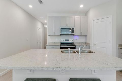 3903 SE Mentmore Lane Stuart FL 34997