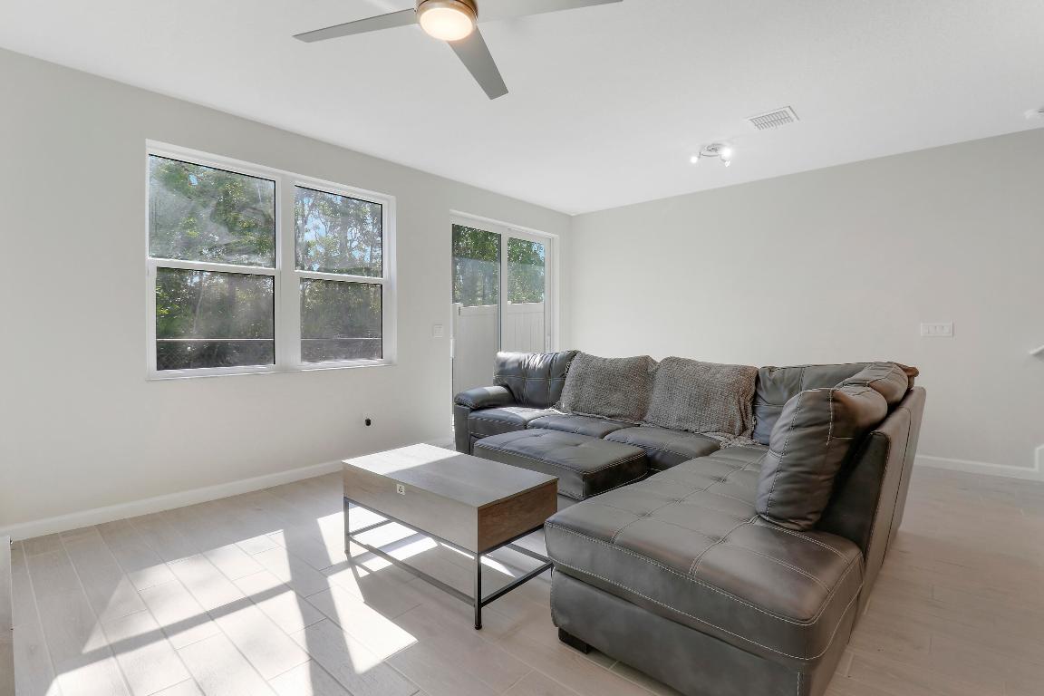 TRILLIUM - Residential