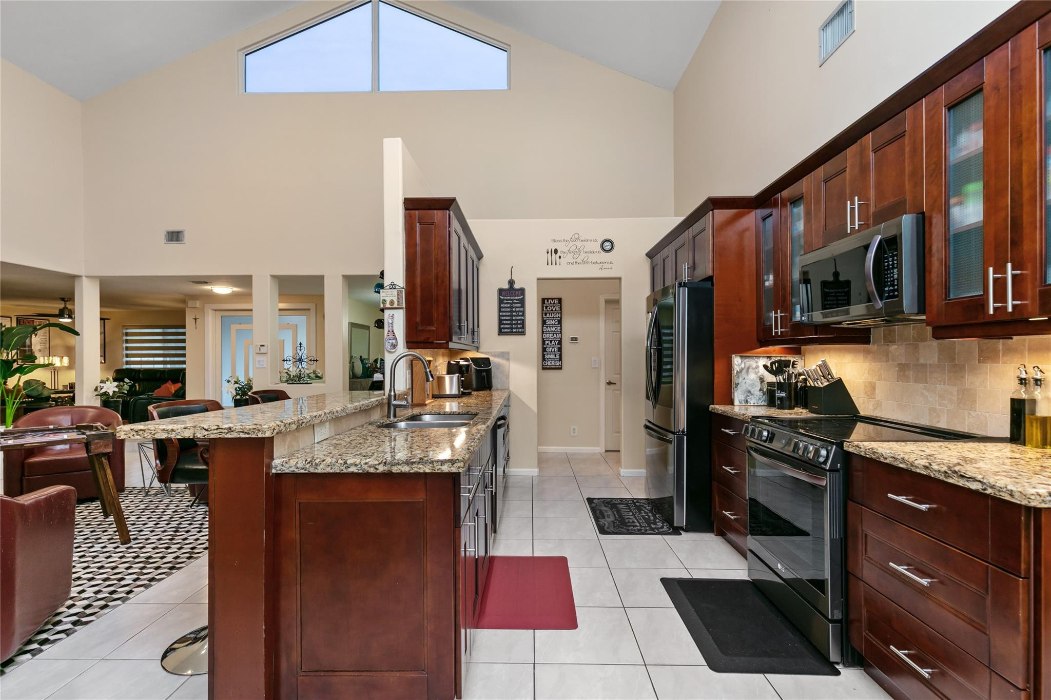 PRESERVE AT CHAPEL TRAIL - Residential