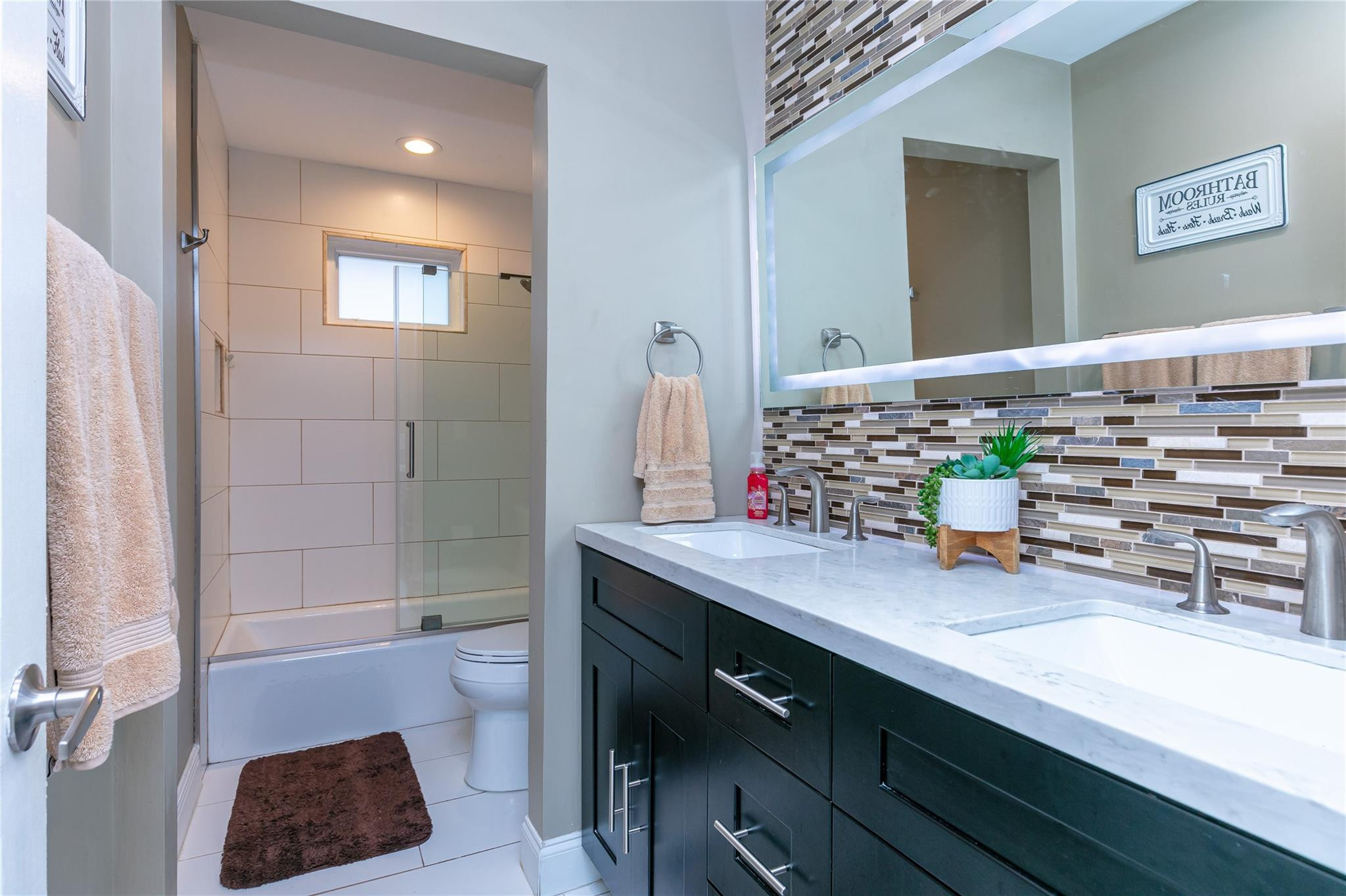 PRESERVE AT CHAPEL TRAIL - Residential