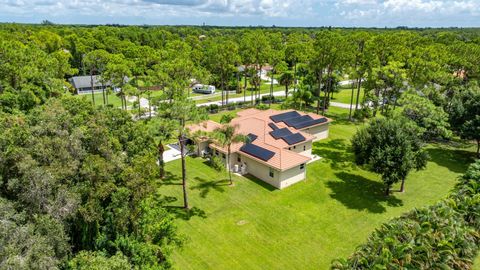 A home in Loxahatchee