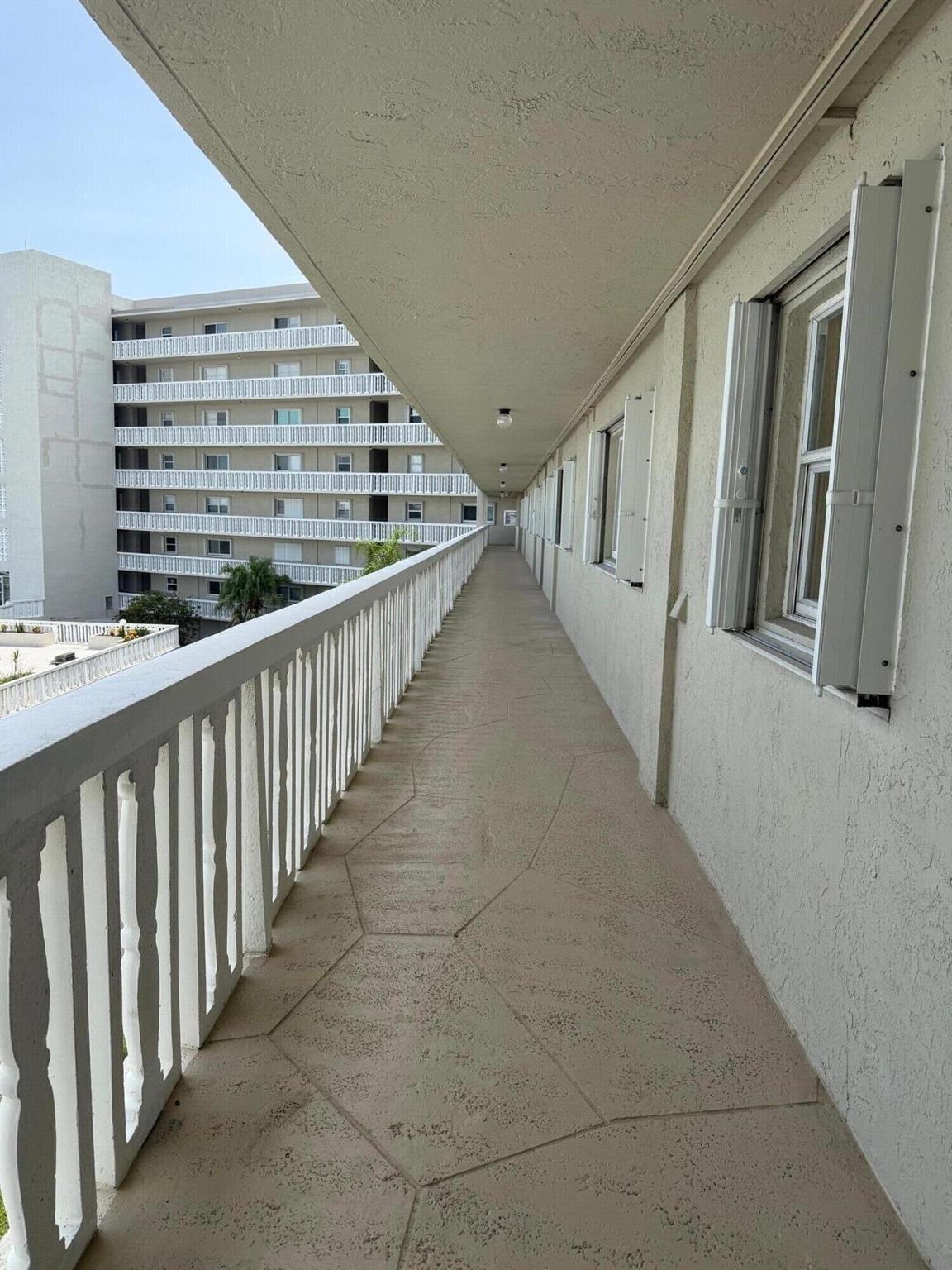 801 Lake Shore 411 Drive 411