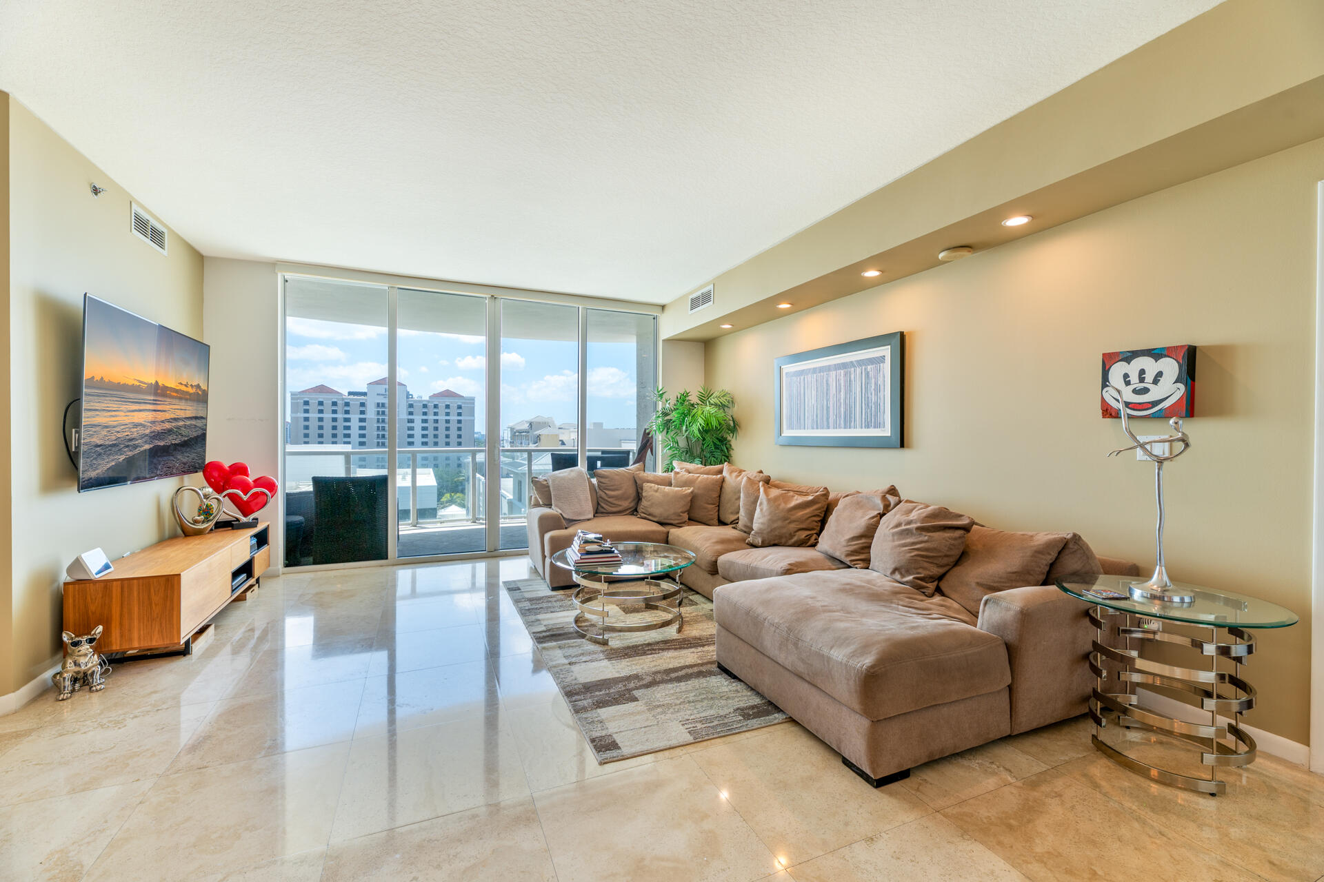 PORT CONDO - Residential